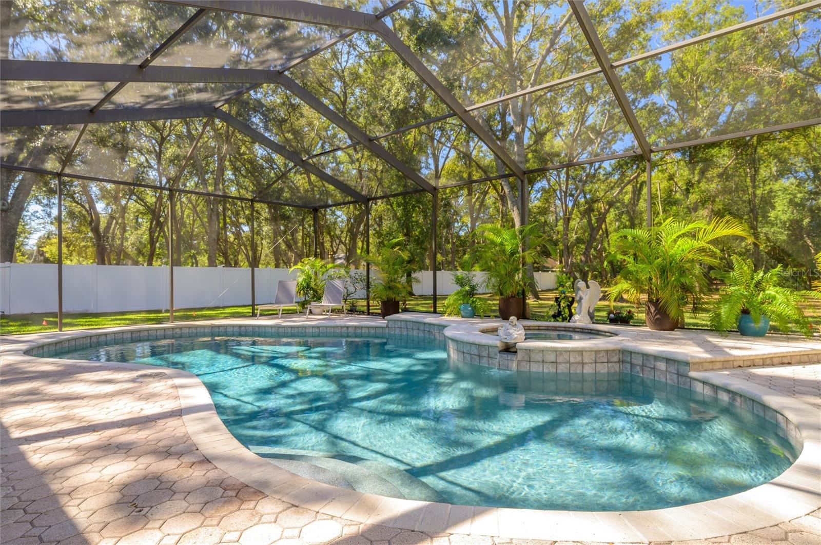 EMERALD COVE - Residential