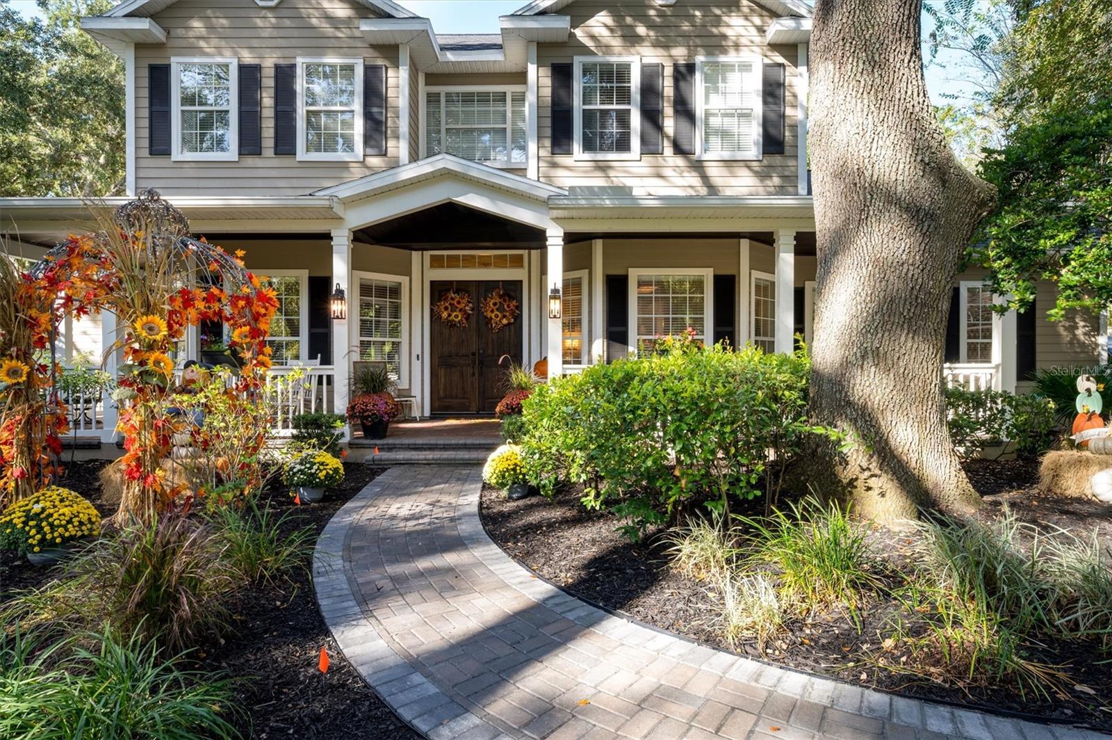 EMERALD COVE - Residential