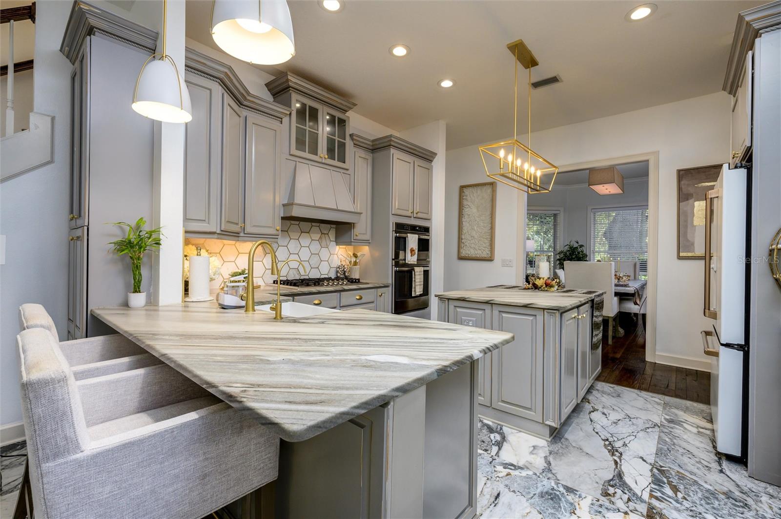 EMERALD COVE - Residential