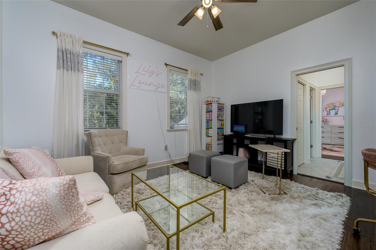 EMERALD COVE - Residential