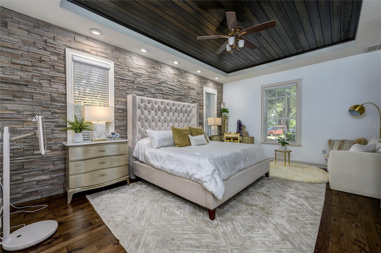 EMERALD COVE - Residential