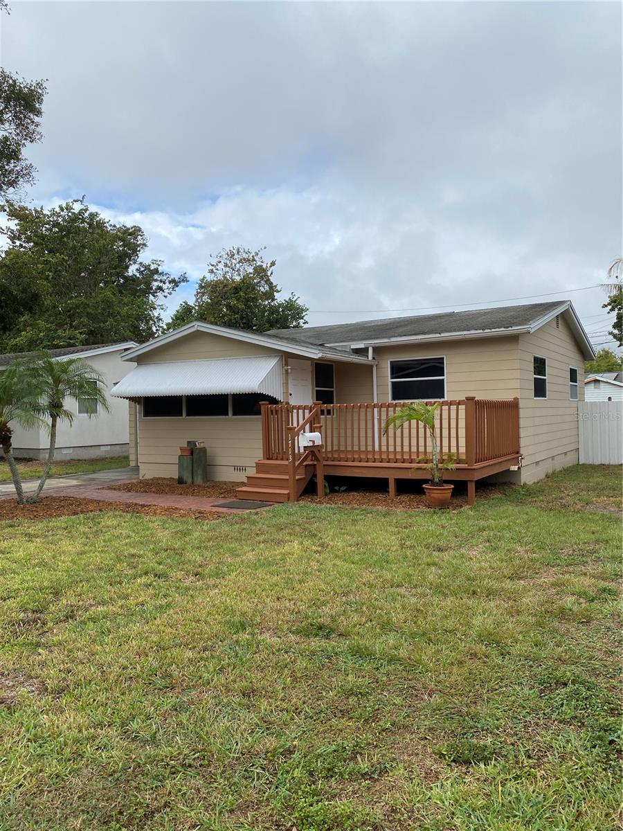 LAKE EUCLID - Residential