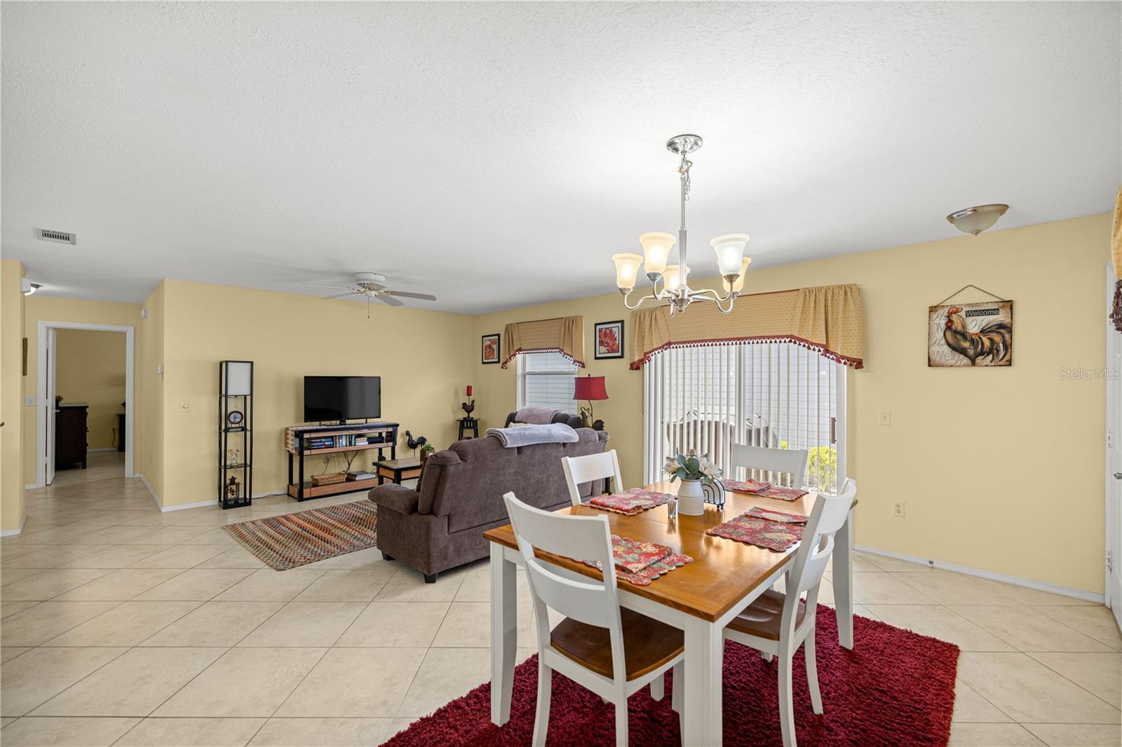 VILLAGES OF SUMTER VILLA LA CRESENTA - Residential