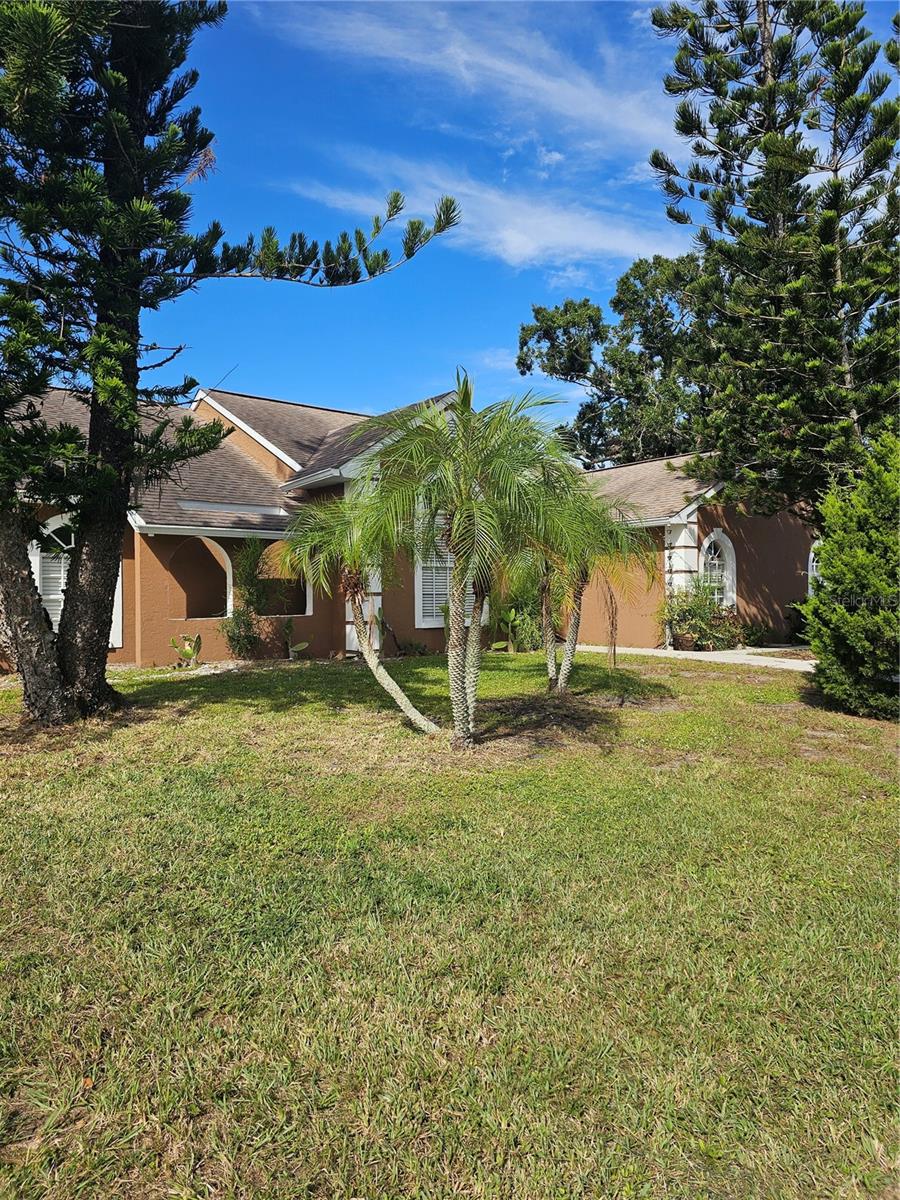 LAKE OF THE WOODS - Residential Lease