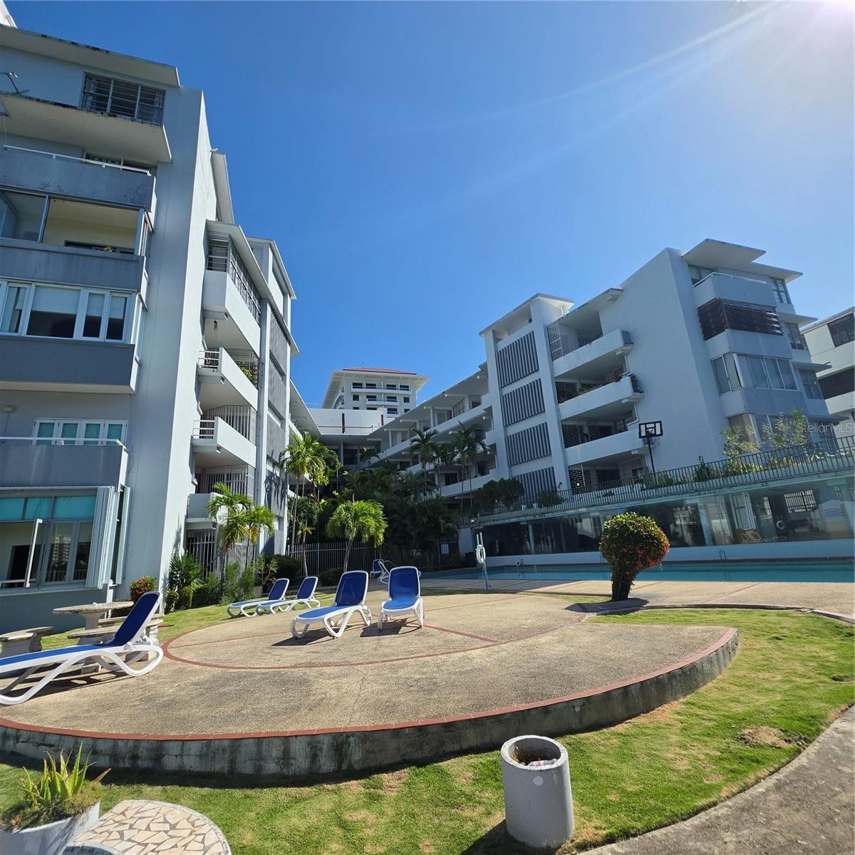 LA RADA - Residential