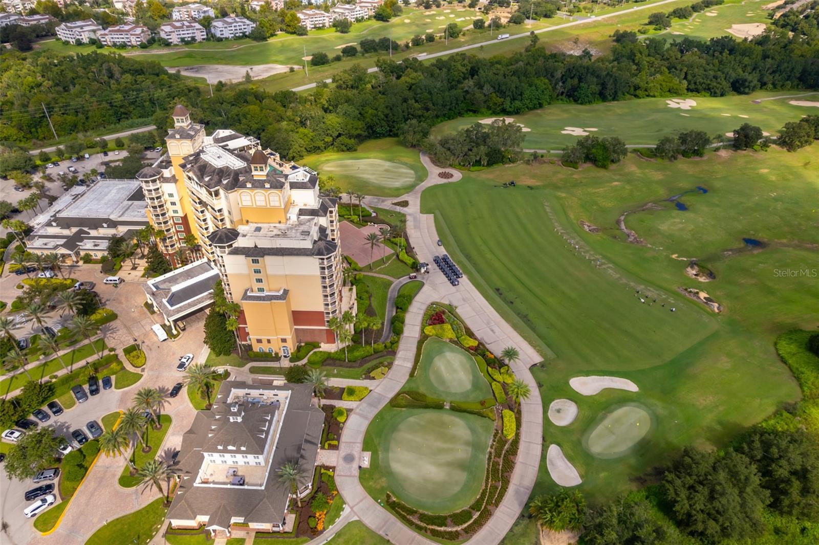 REUNION GRANDE CONDO - Residential