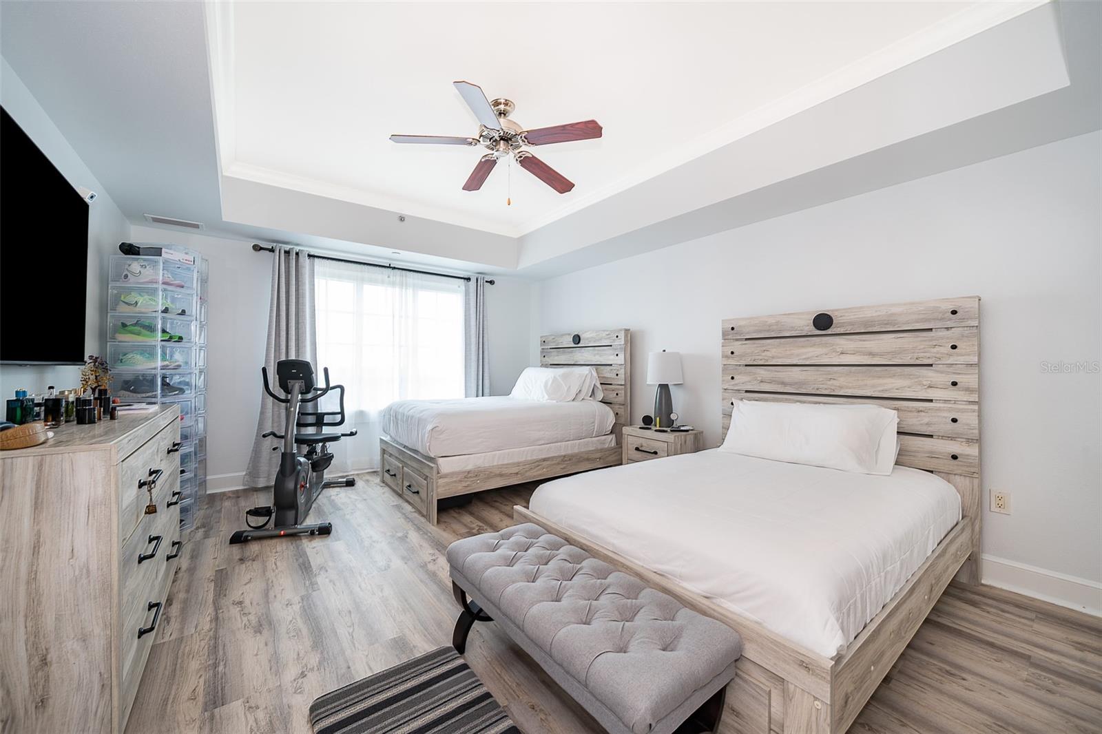 REUNION GRANDE CONDO - Residential