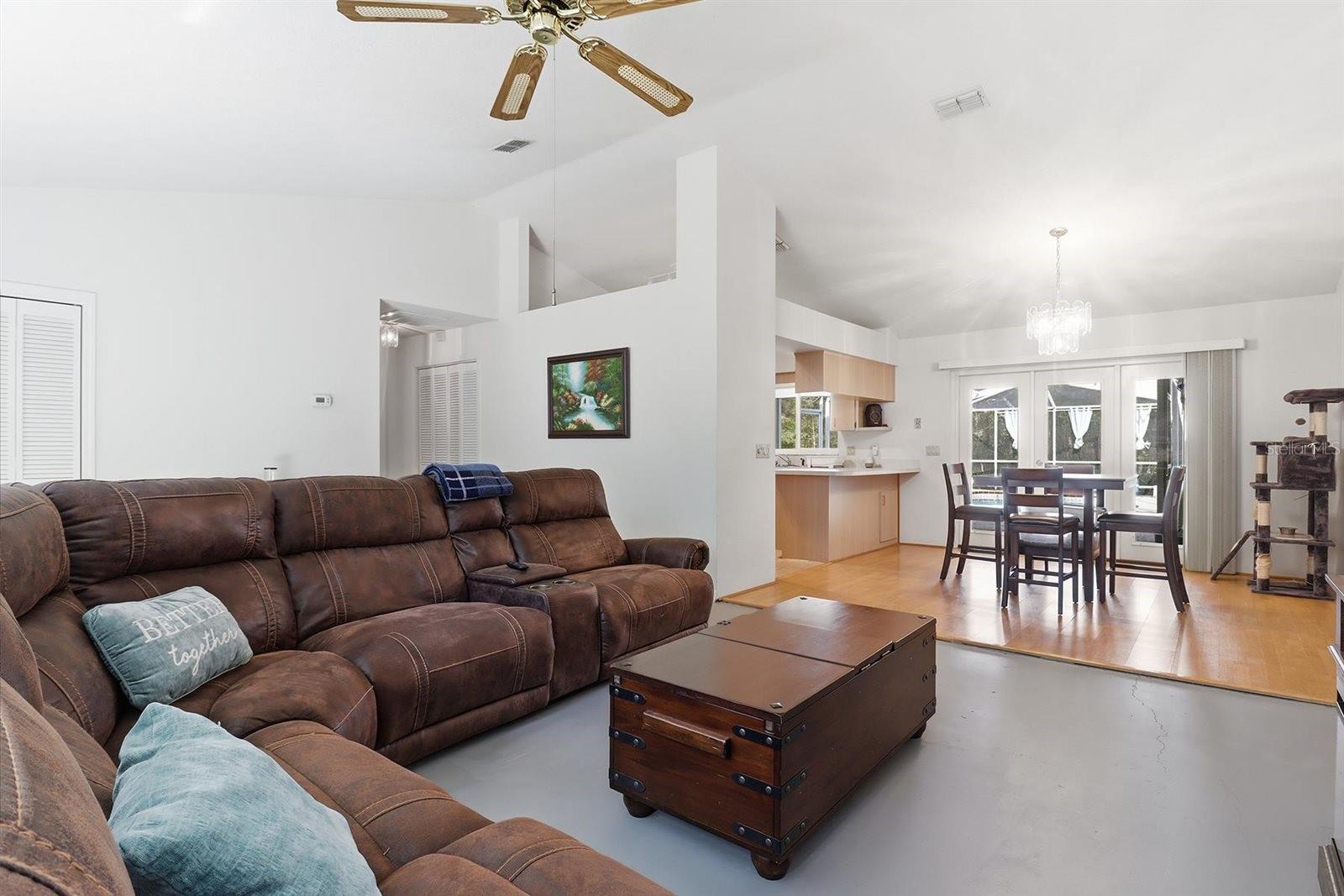 CITRUS HILLS 1ST ADD - Residential