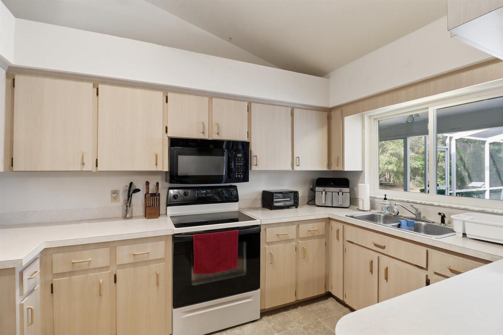 CITRUS HILLS 1ST ADD - Residential