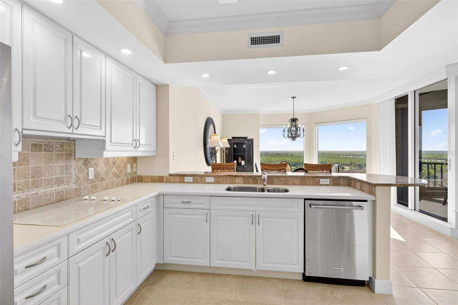 AVERSANA AT HAMMOCK BAY - Residential