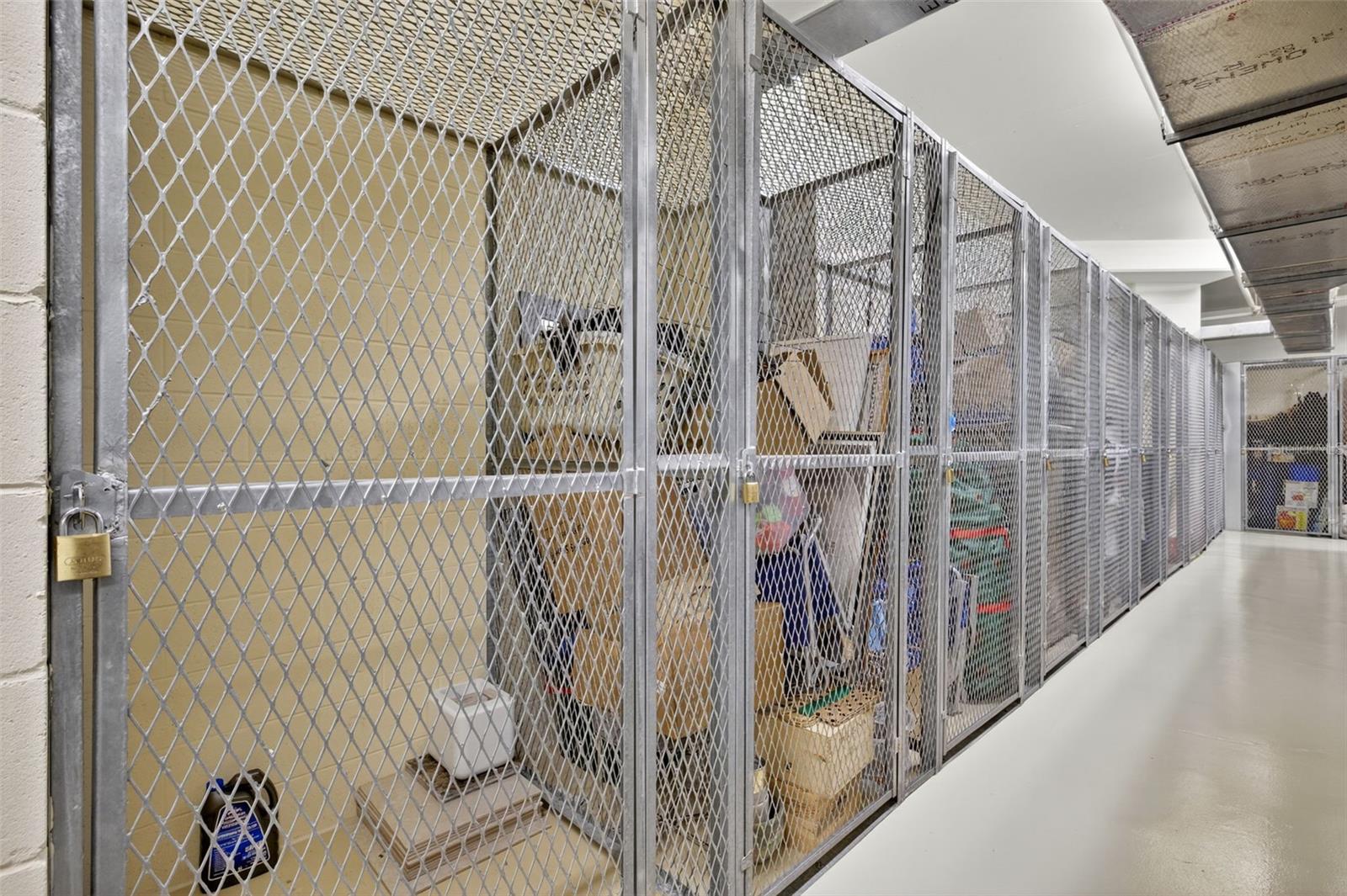 AVERSANA AT HAMMOCK BAY - Residential