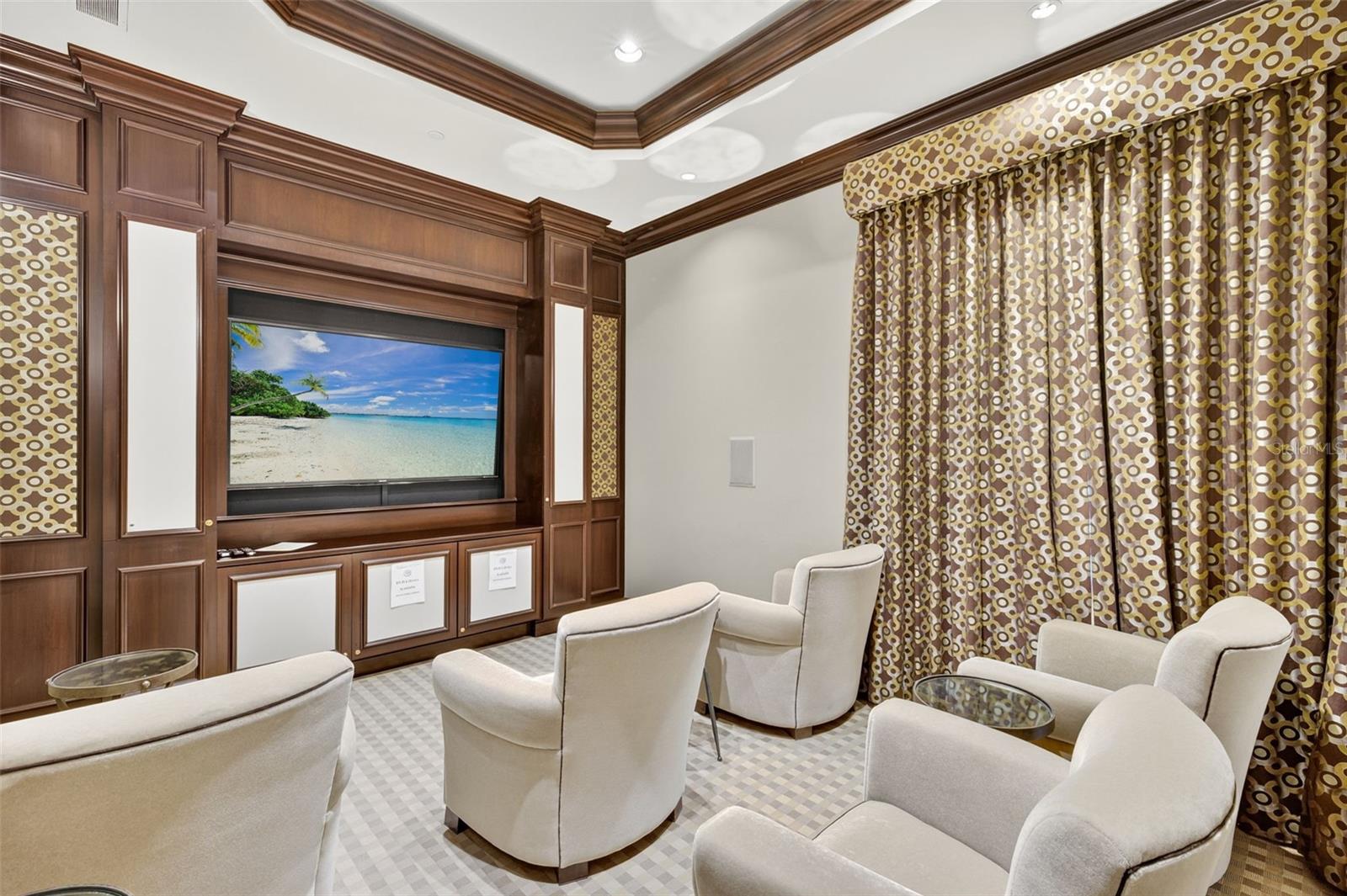 AVERSANA AT HAMMOCK BAY - Residential