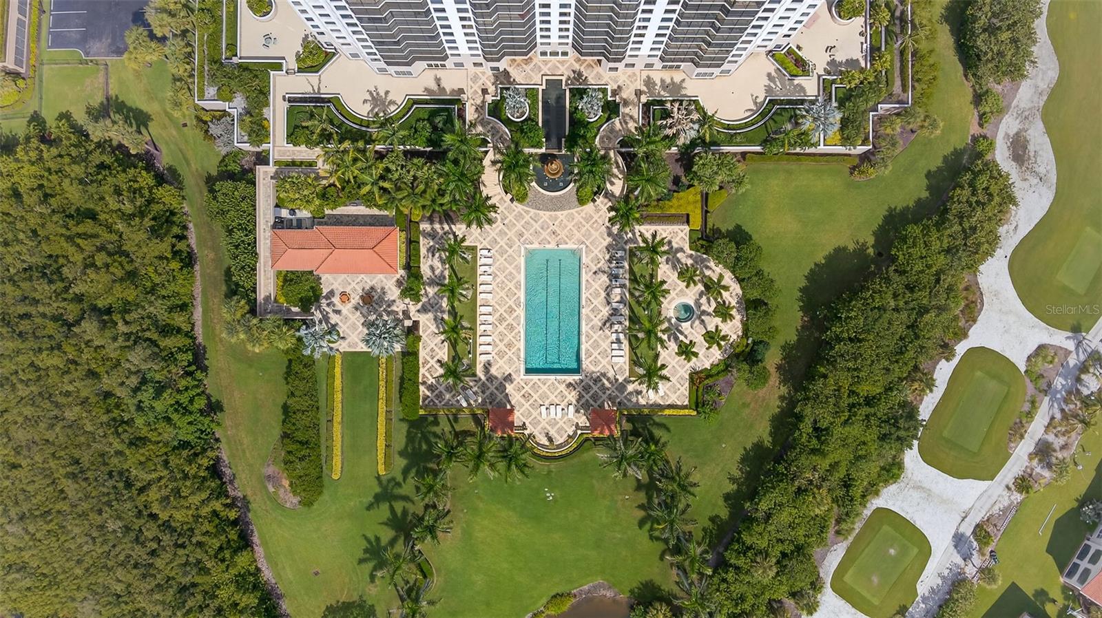 AVERSANA AT HAMMOCK BAY - Residential