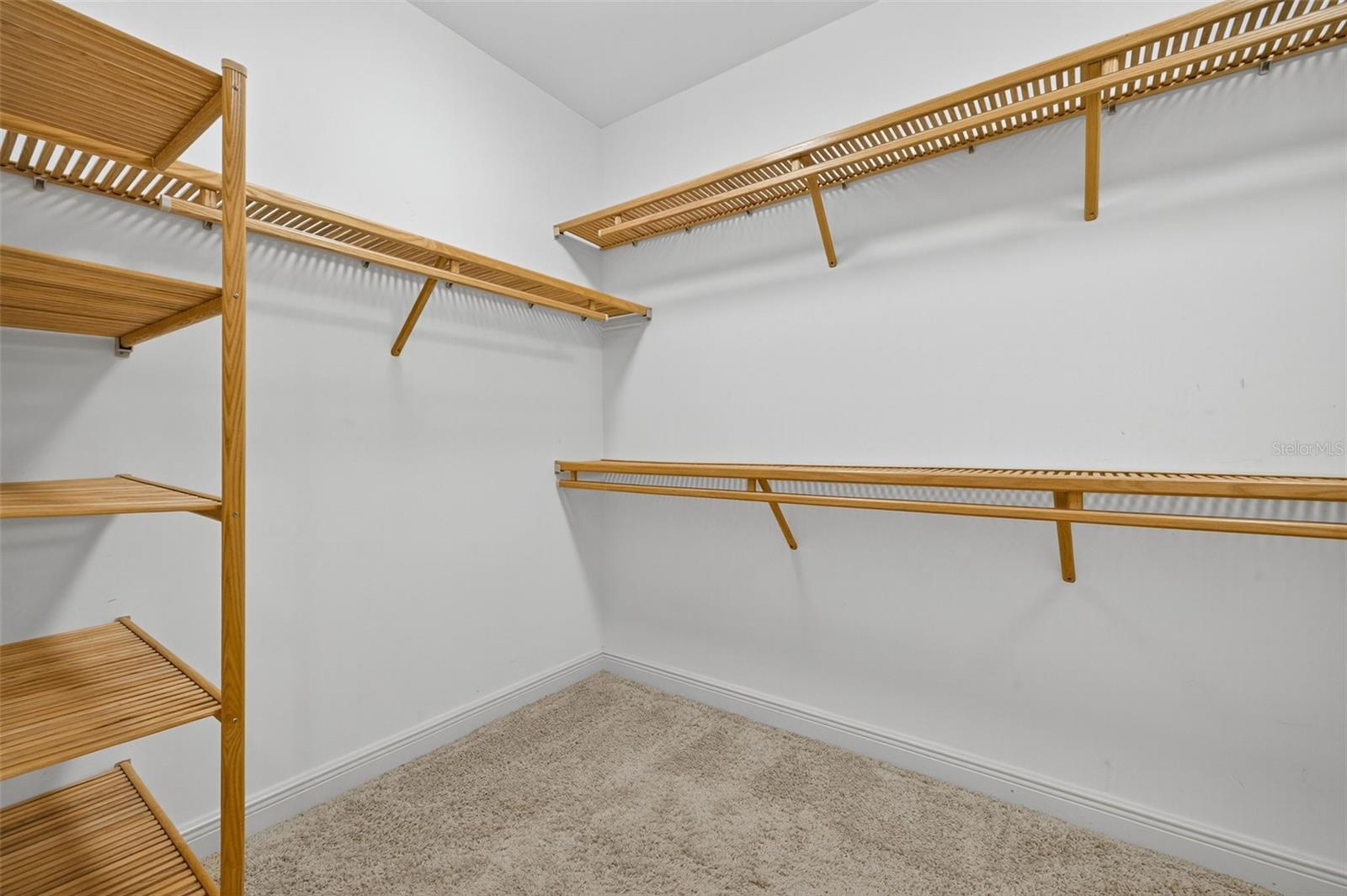 AVERSANA AT HAMMOCK BAY - Residential