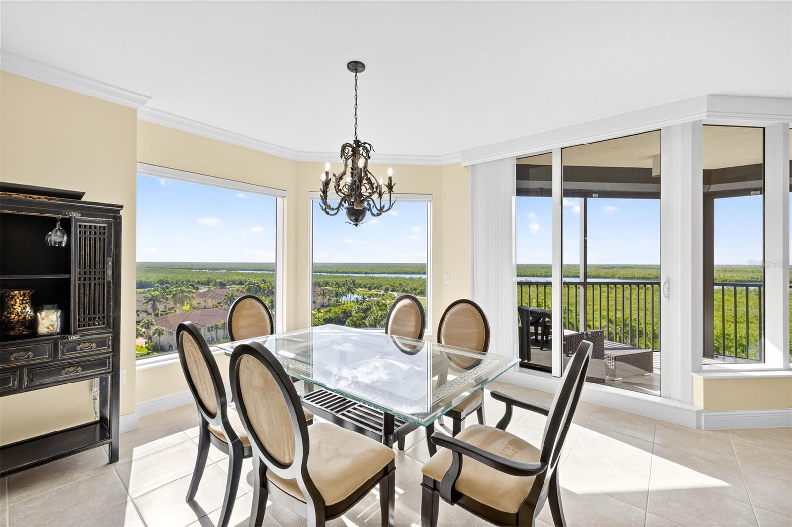 AVERSANA AT HAMMOCK BAY - Residential