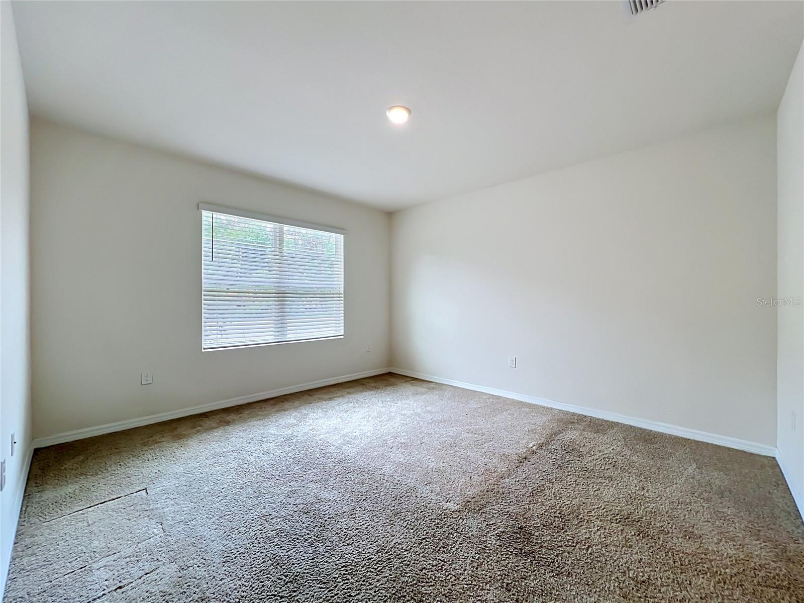 LAKE DENHAM ESTATES - Residential