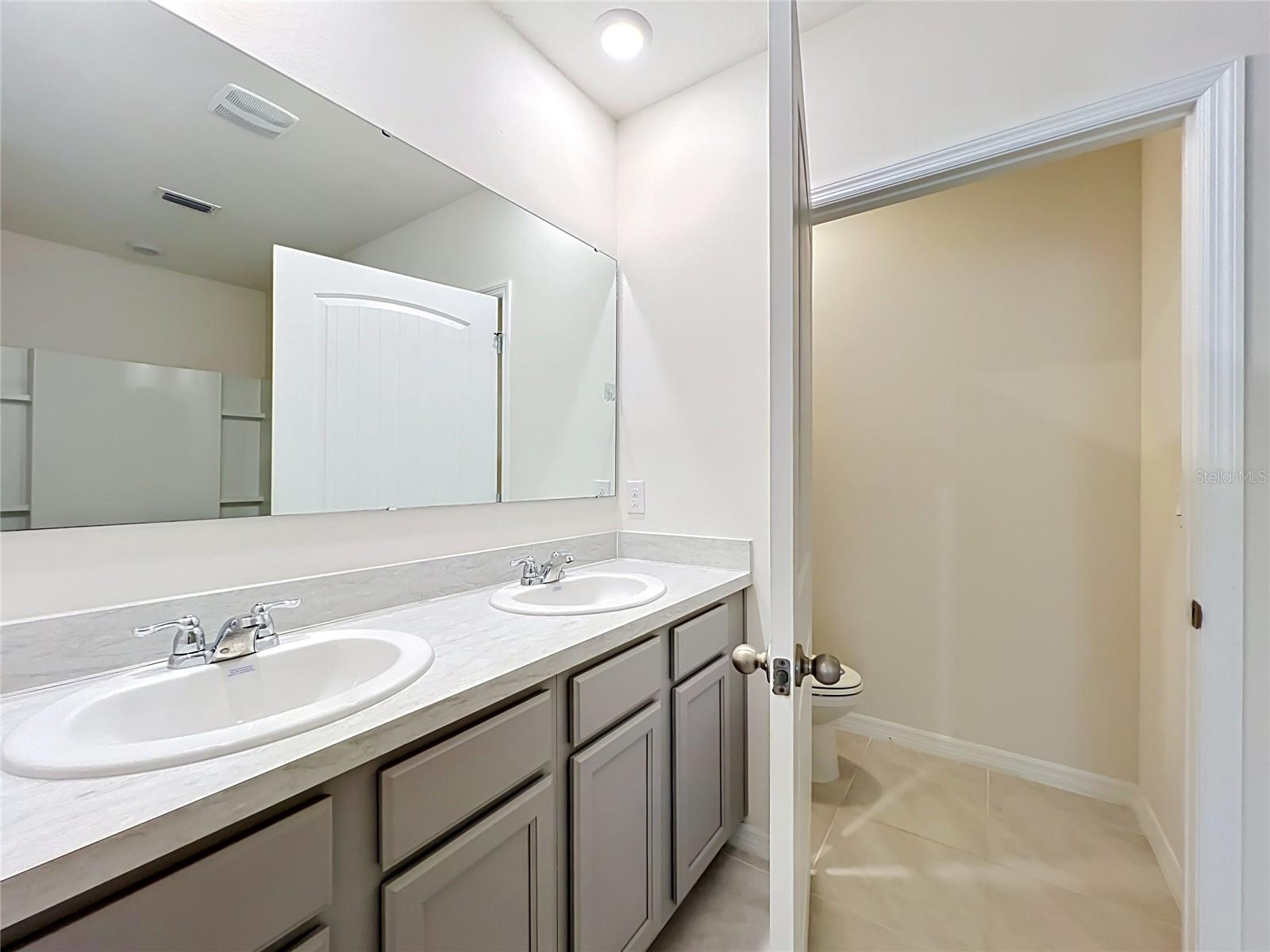LAKE DENHAM ESTATES - Residential