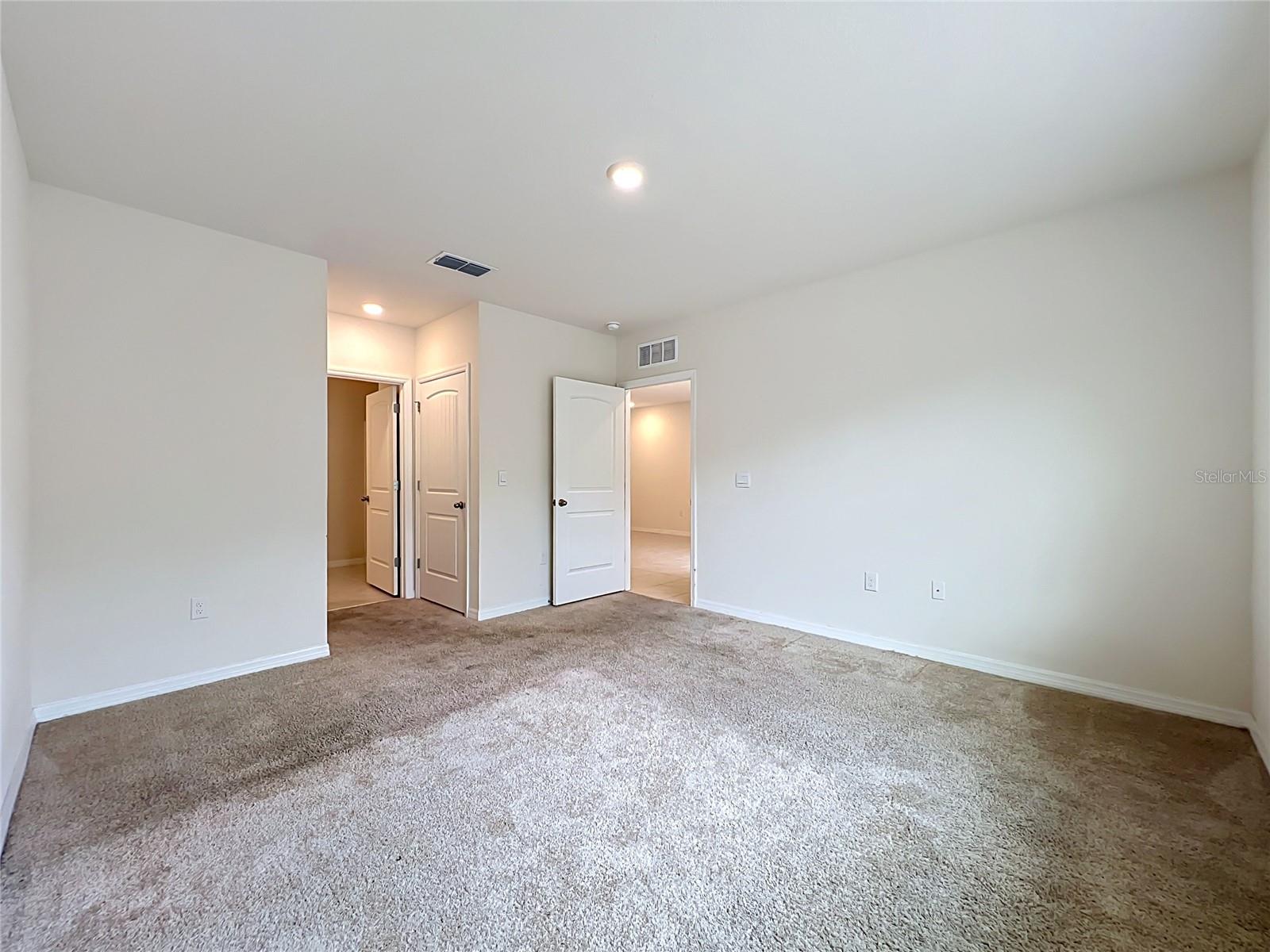 LAKE DENHAM ESTATES - Residential