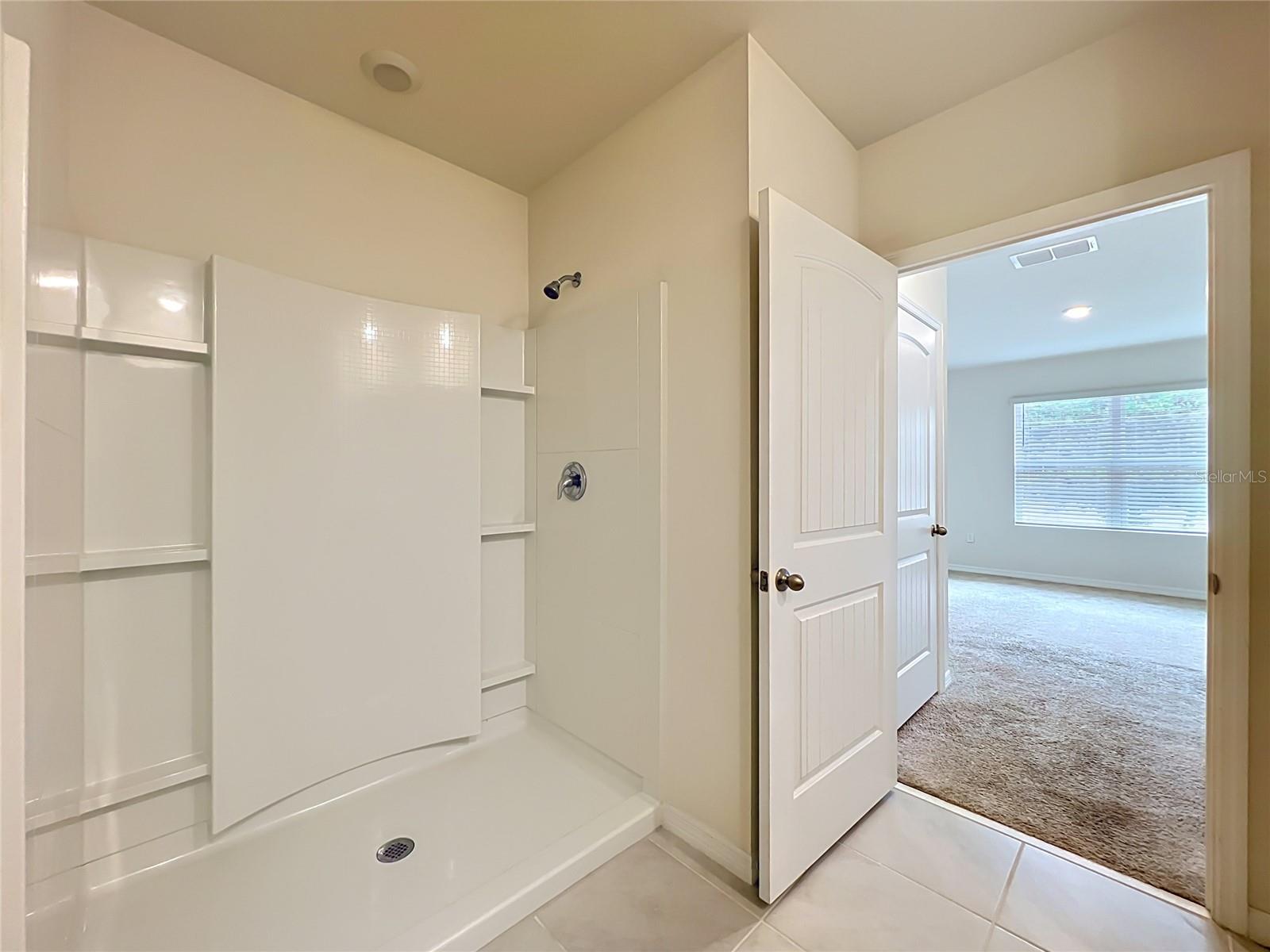 LAKE DENHAM ESTATES - Residential