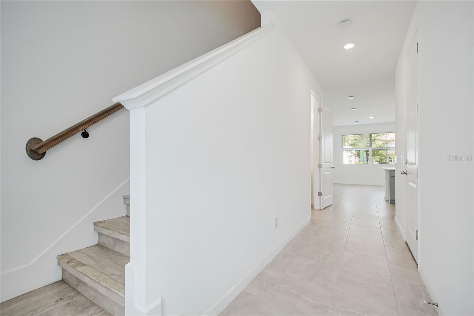 742 LONGBOAT DRIVE