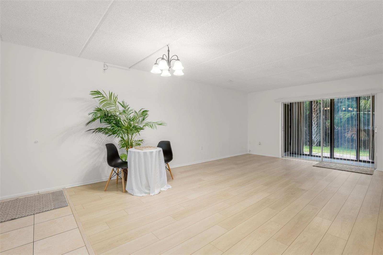 EAST LAKE WOODLANDS CYPRESS ESTATES - Residential