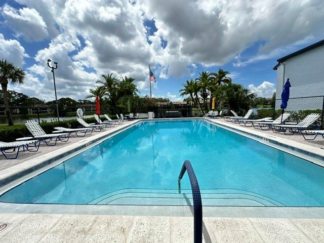 EAST LAKE WOODLANDS CYPRESS ESTATES - Residential