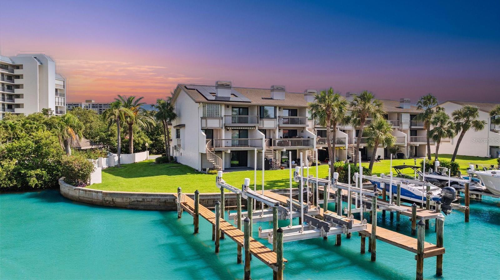 101 MARINA DEL REY COURT