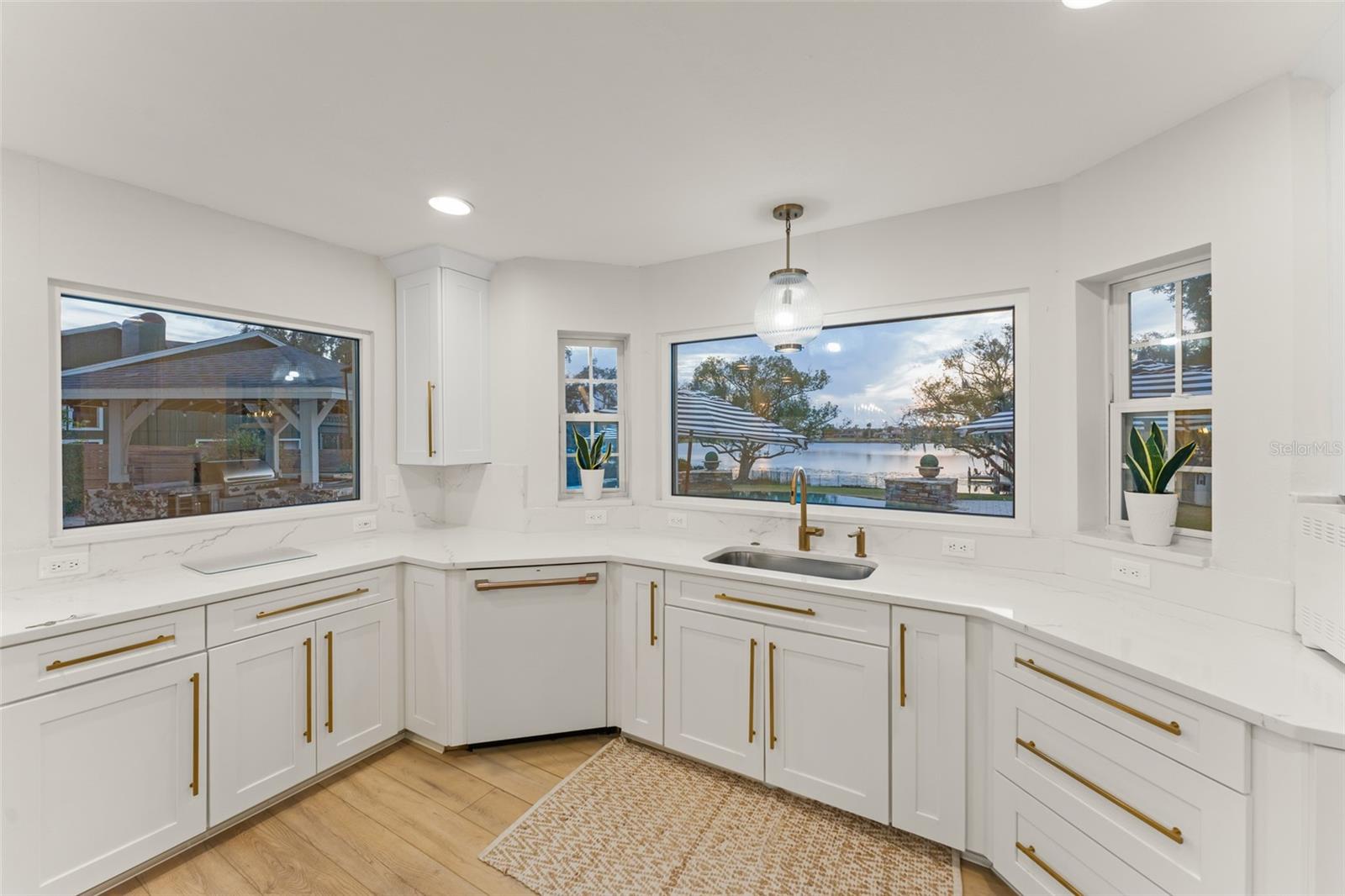 KELSO ON LAKE BUTLER - Residential