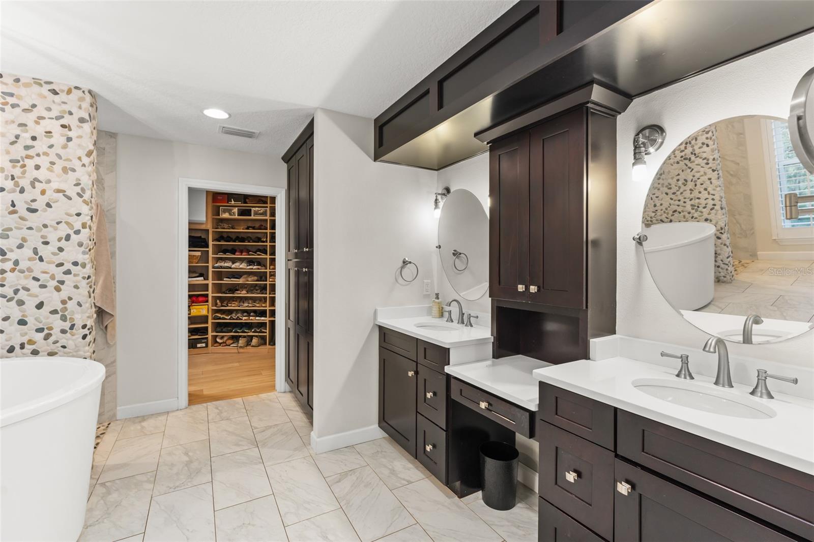 KELSO ON LAKE BUTLER - Residential