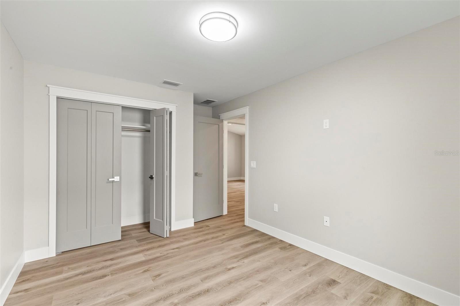 MATANZA WOODS - Residential Income