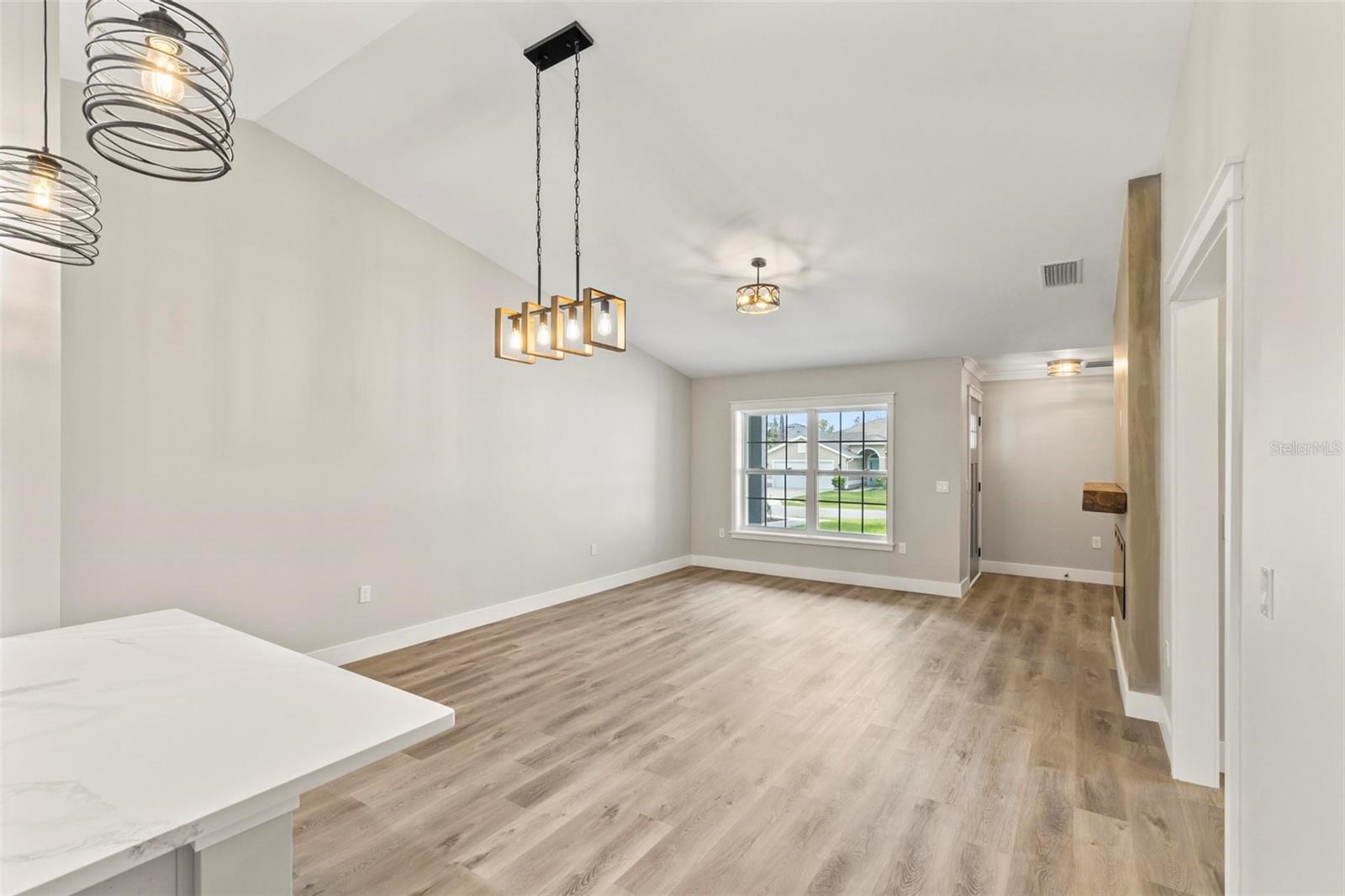 MATANZA WOODS - Residential Income