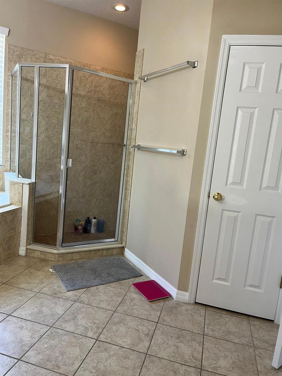 CHERRY RDG - Residential Lease