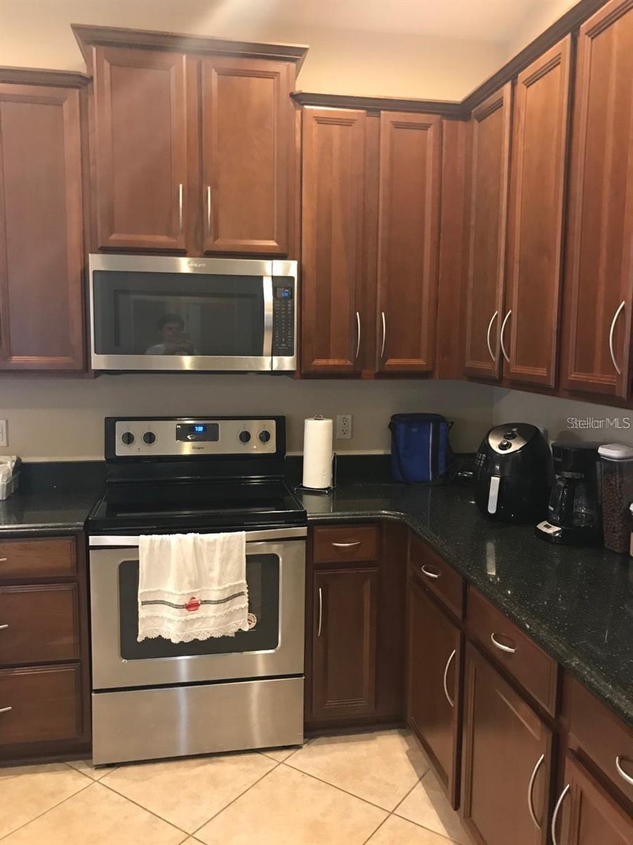 CHERRY RDG - Residential Lease