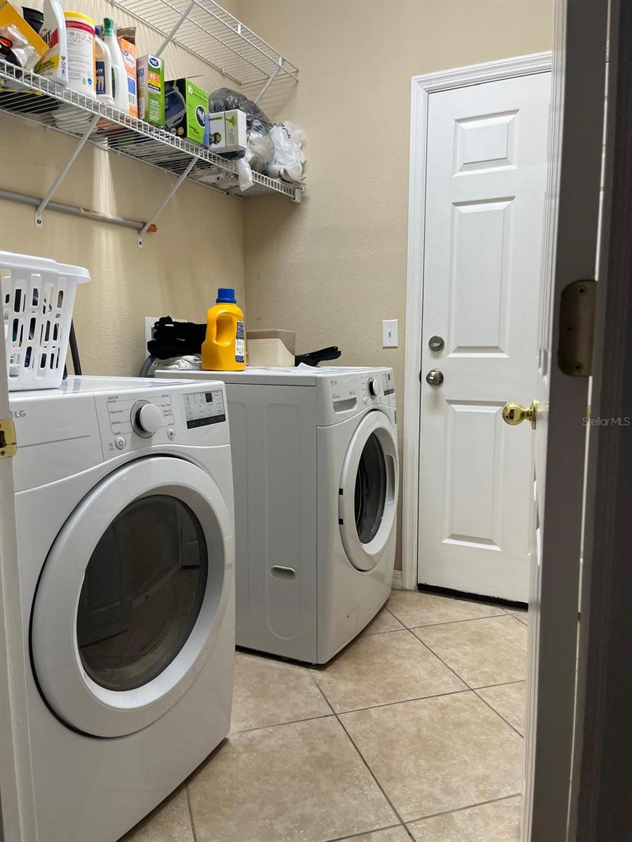 CHERRY RDG - Residential Lease