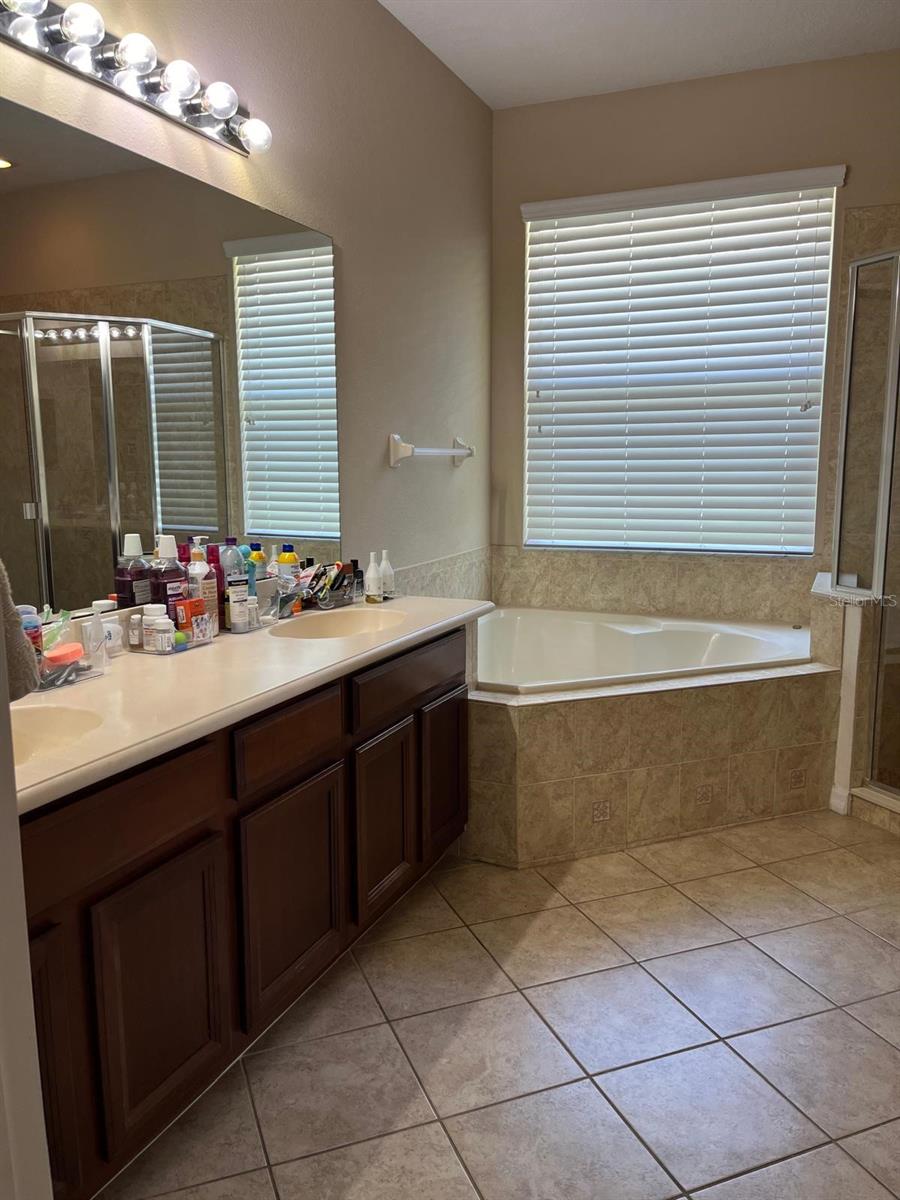 CHERRY RDG - Residential Lease