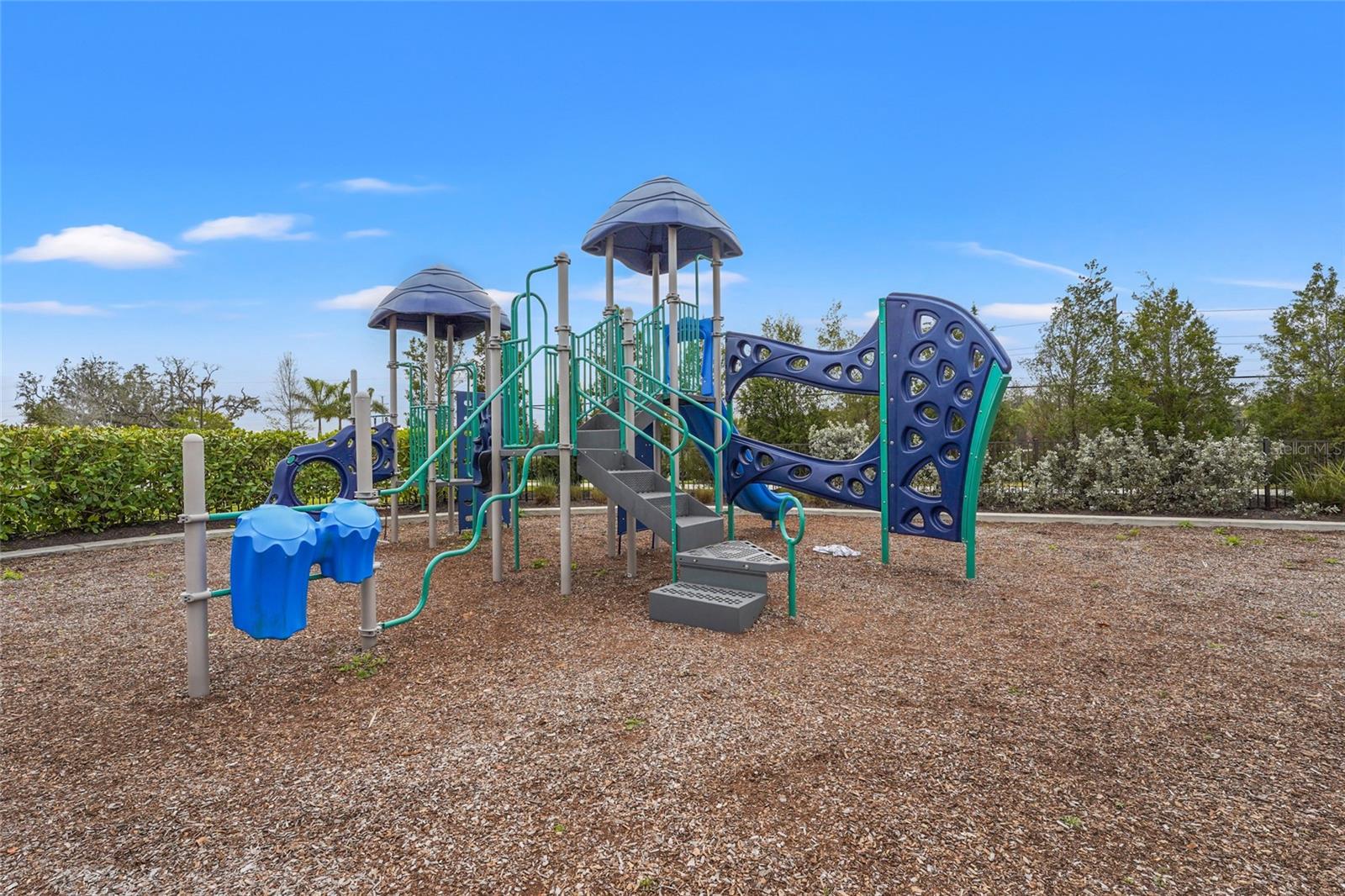 WINDWARD/LAKEWOOD RANCH PH 1 - Residential