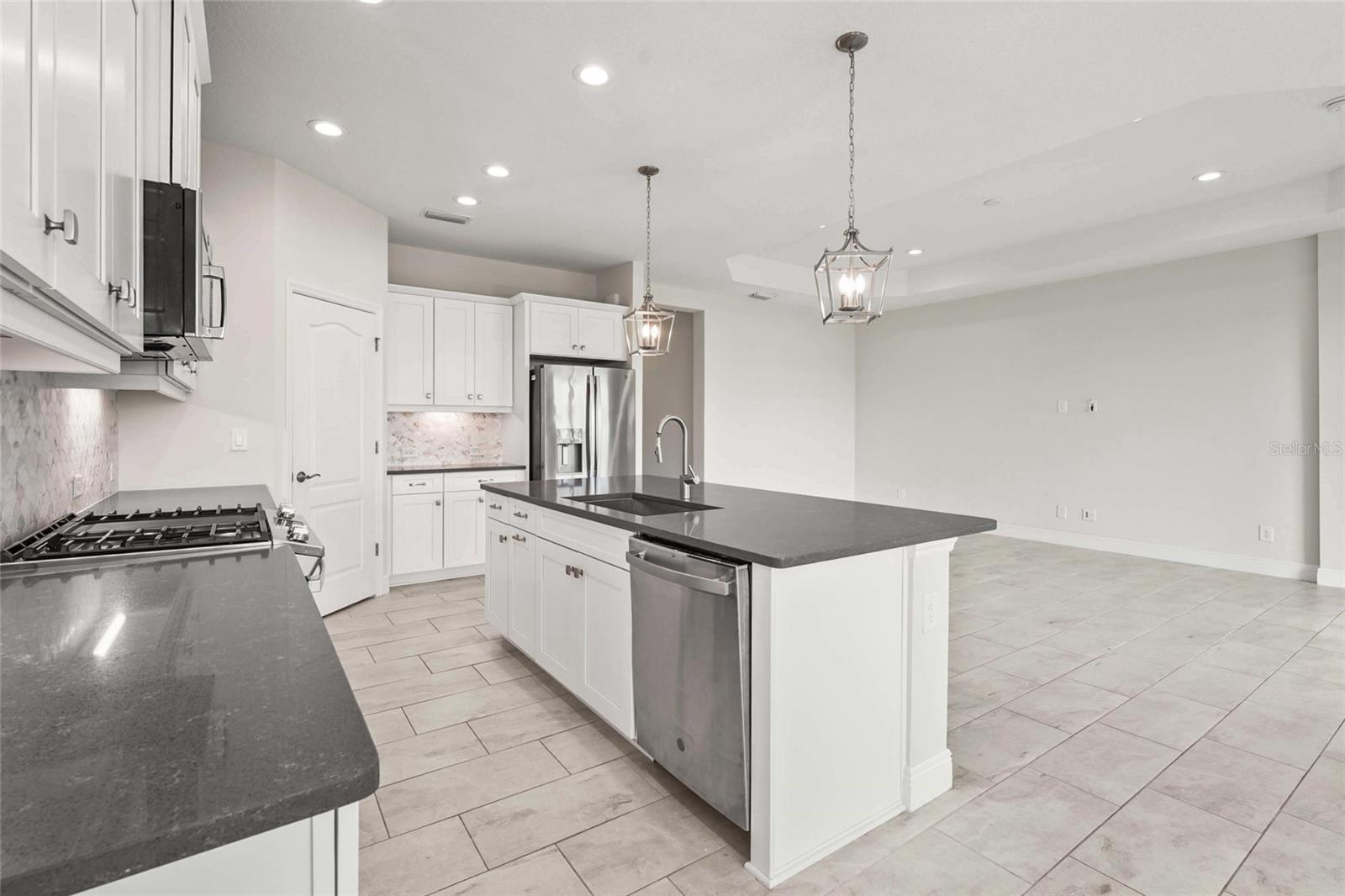 WINDWARD/LAKEWOOD RANCH PH 1 - Residential