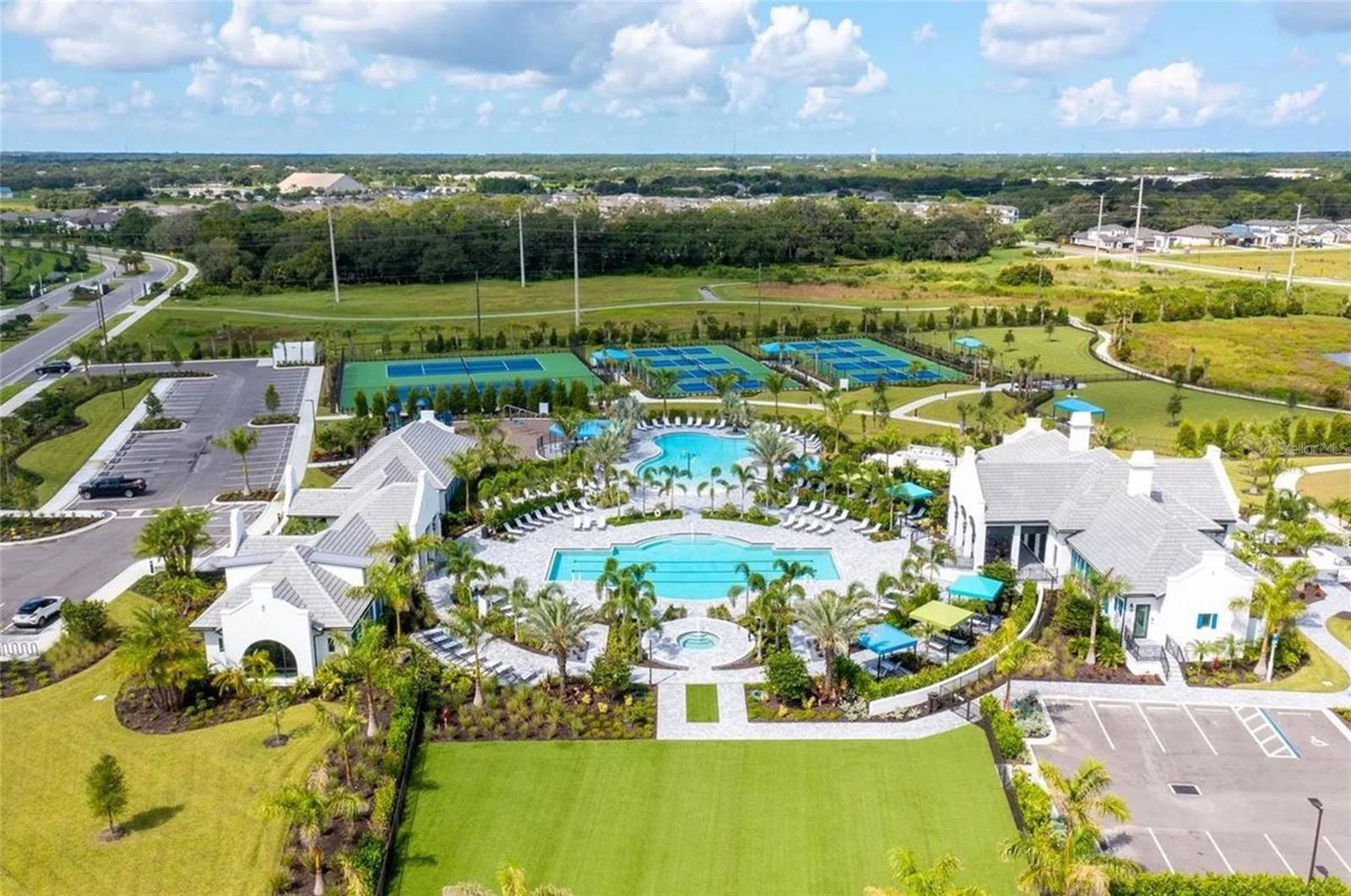 WINDWARD/LAKEWOOD RANCH PH 1 - Residential