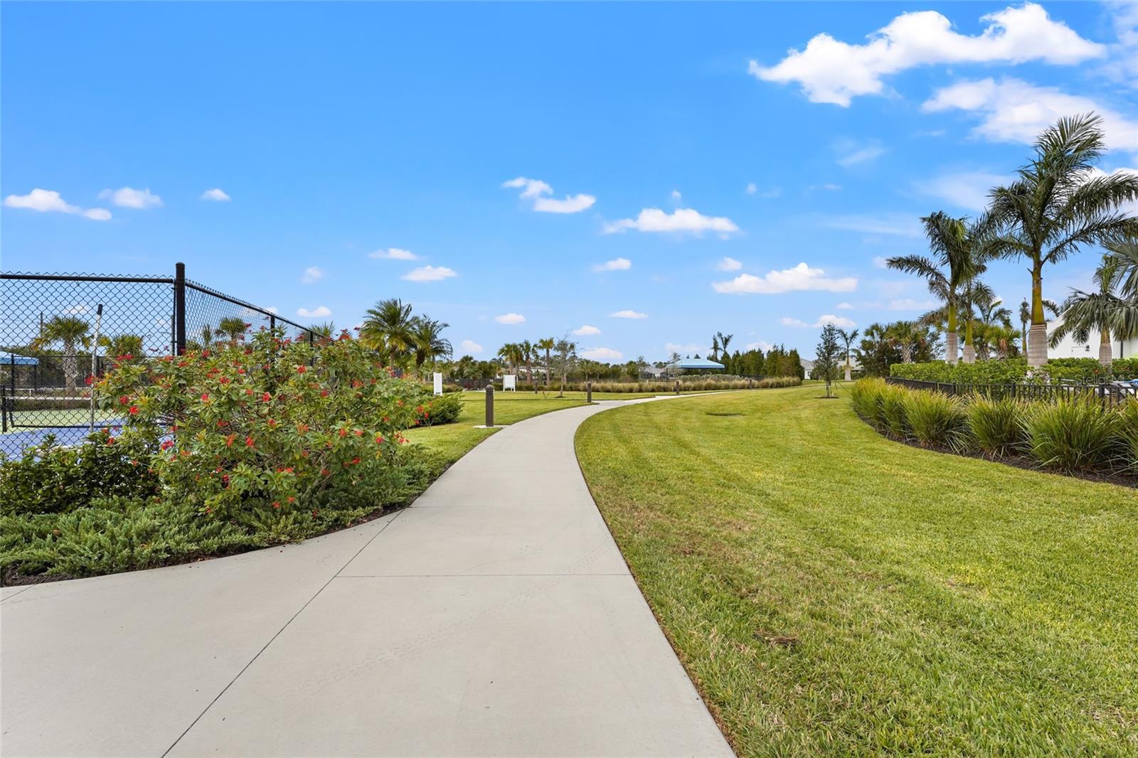 WINDWARD/LAKEWOOD RANCH PH 1 - Residential