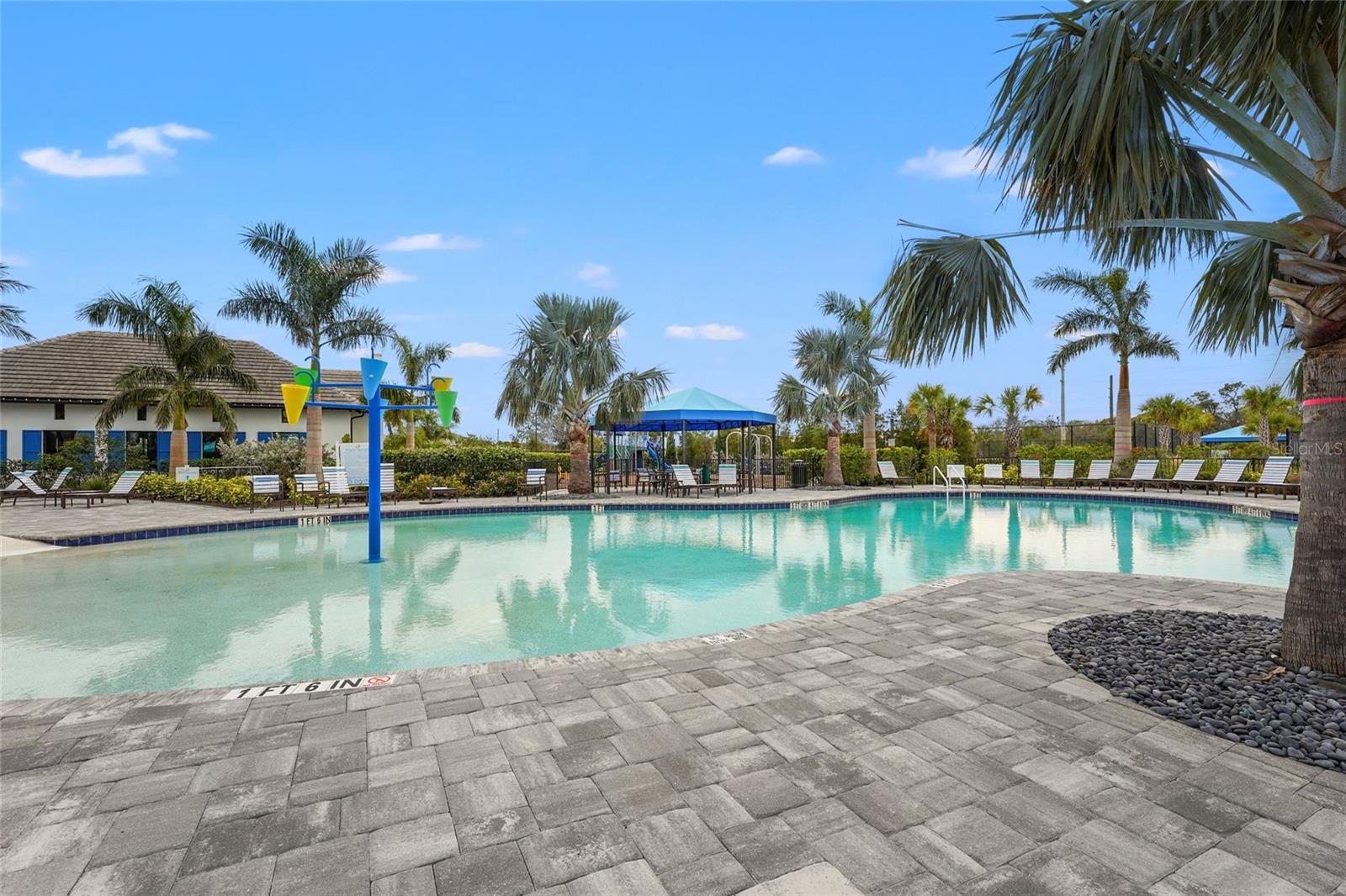 WINDWARD/LAKEWOOD RANCH PH 1 - Residential