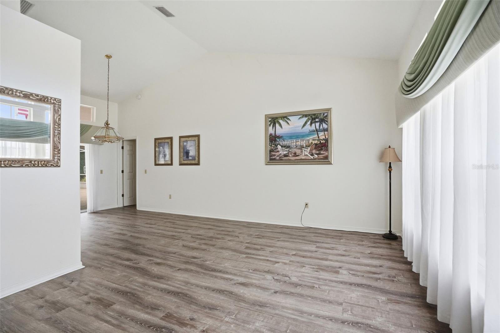 PRISTINE PLACE PH 1 - Residential