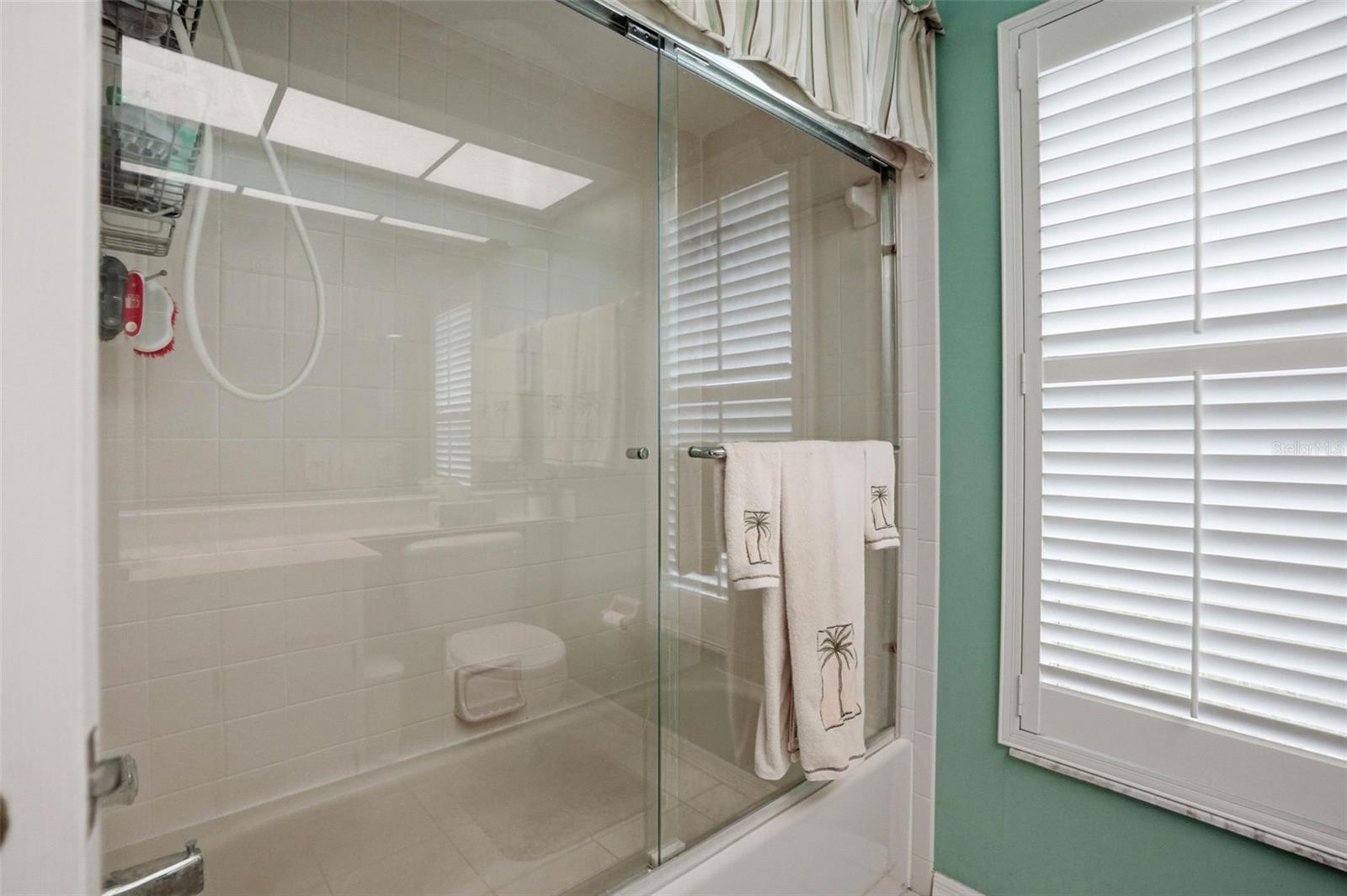 PRISTINE PLACE PH 1 - Residential