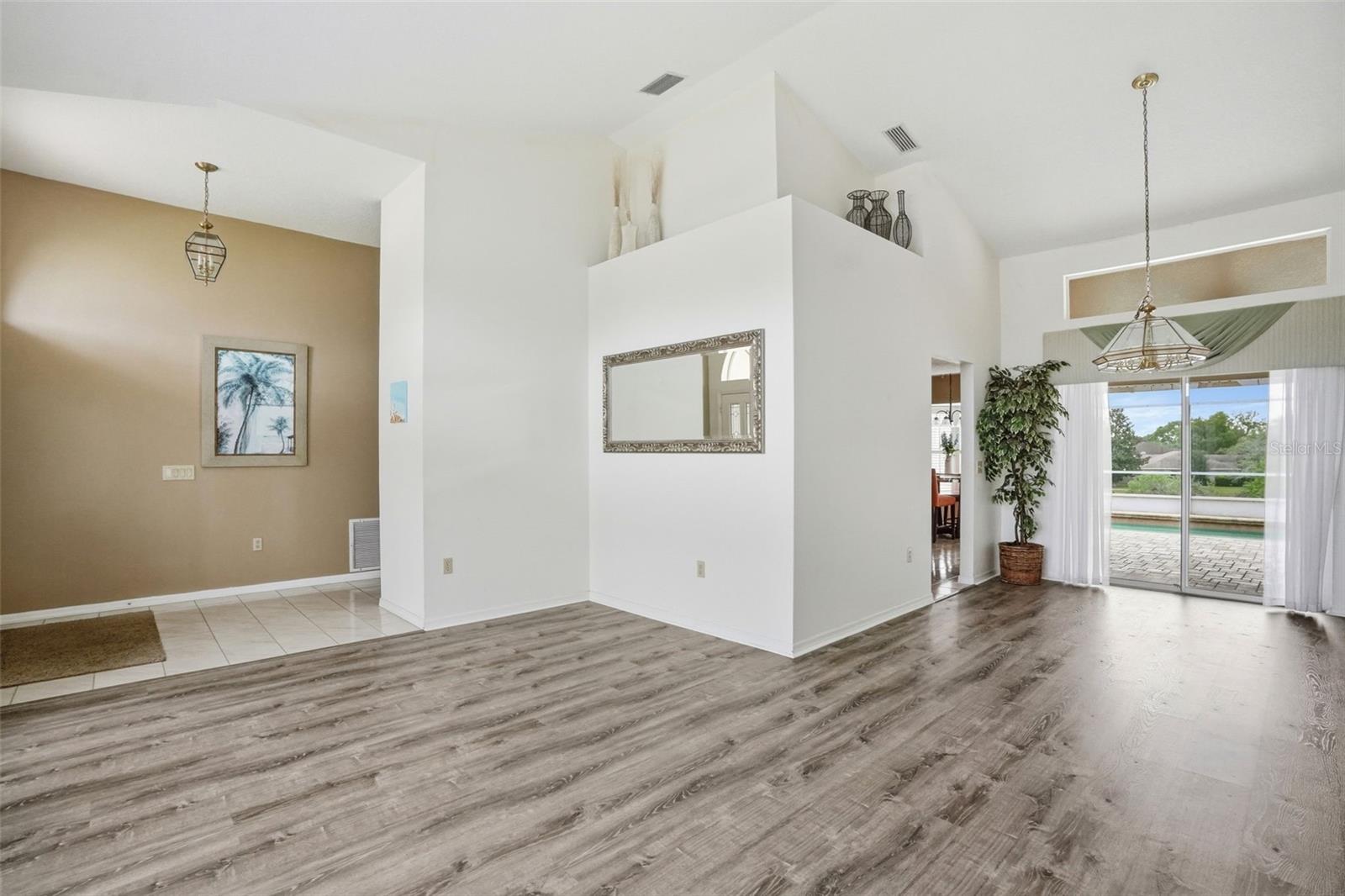 PRISTINE PLACE PH 1 - Residential