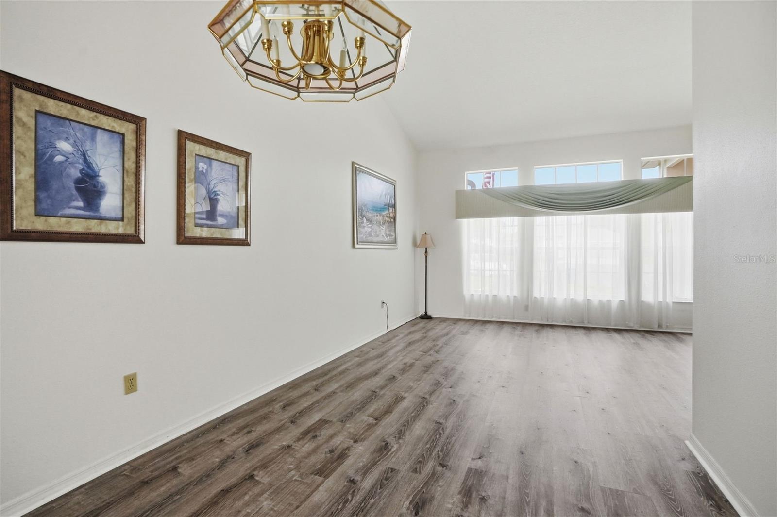 PRISTINE PLACE PH 1 - Residential