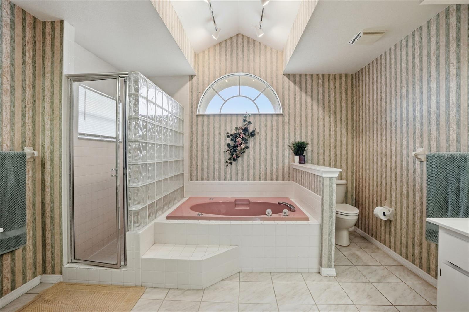 PRISTINE PLACE PH 1 - Residential