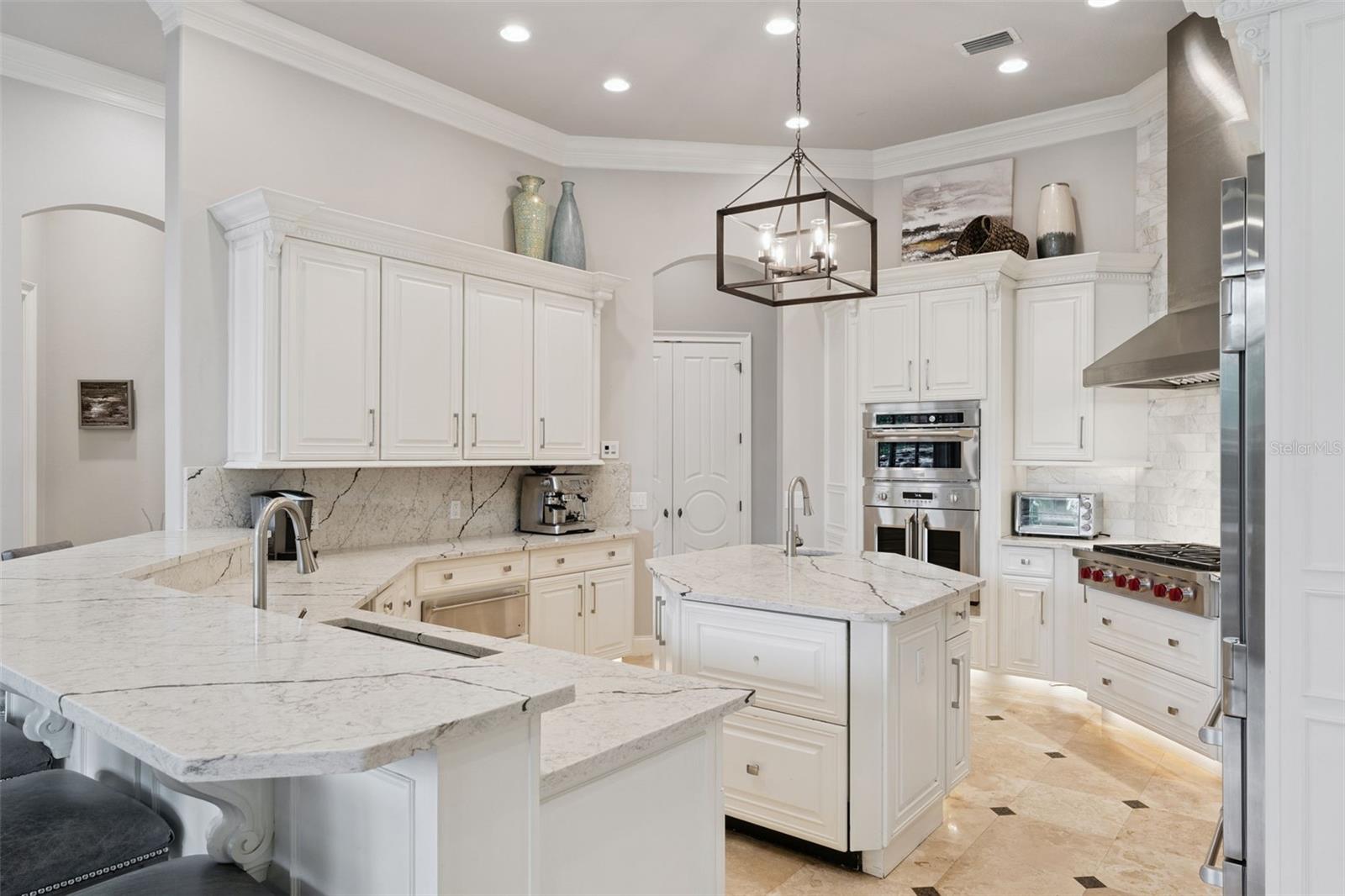 ALAQUA LAKES - Residential