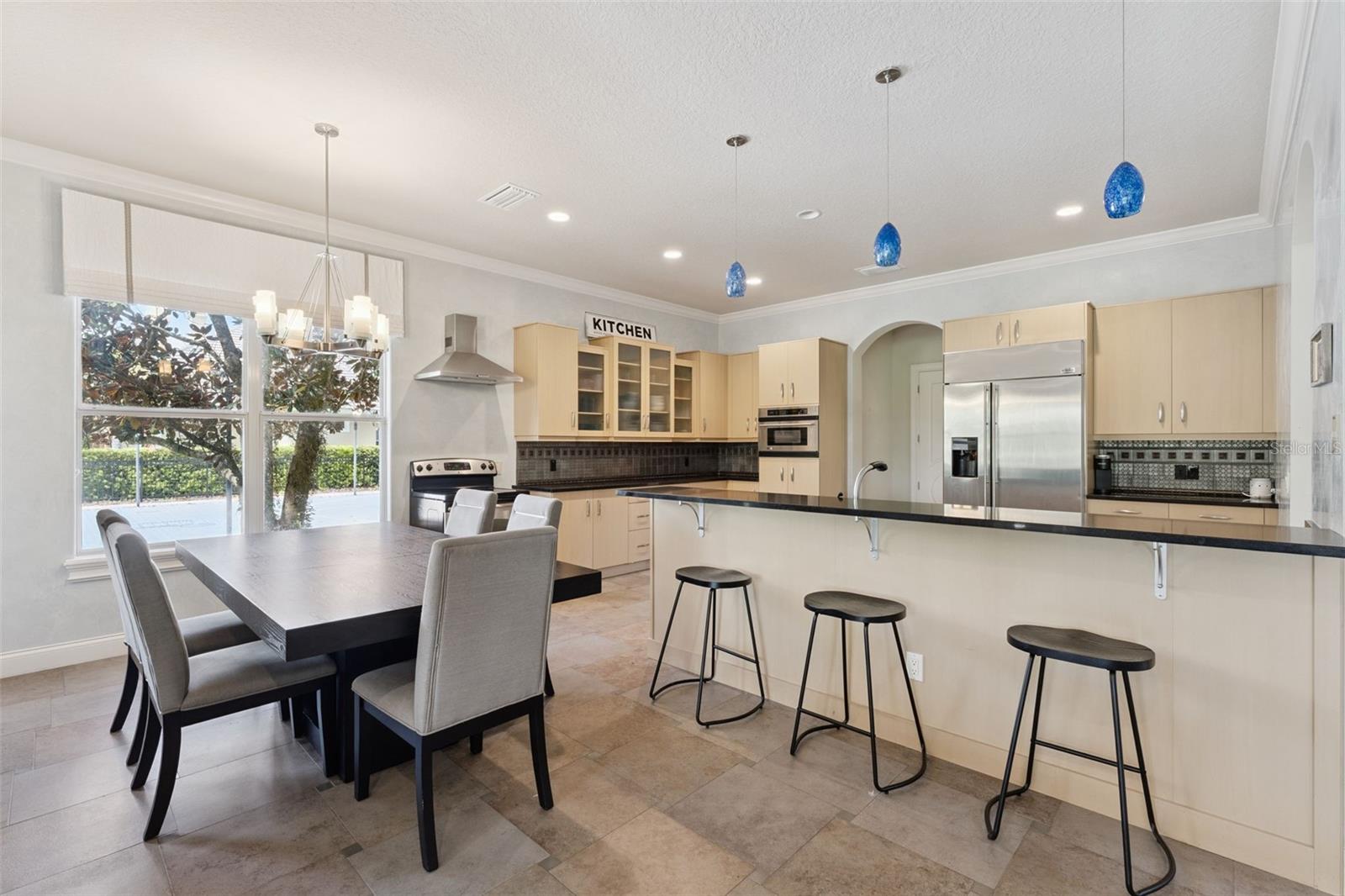 ALAQUA LAKES - Residential