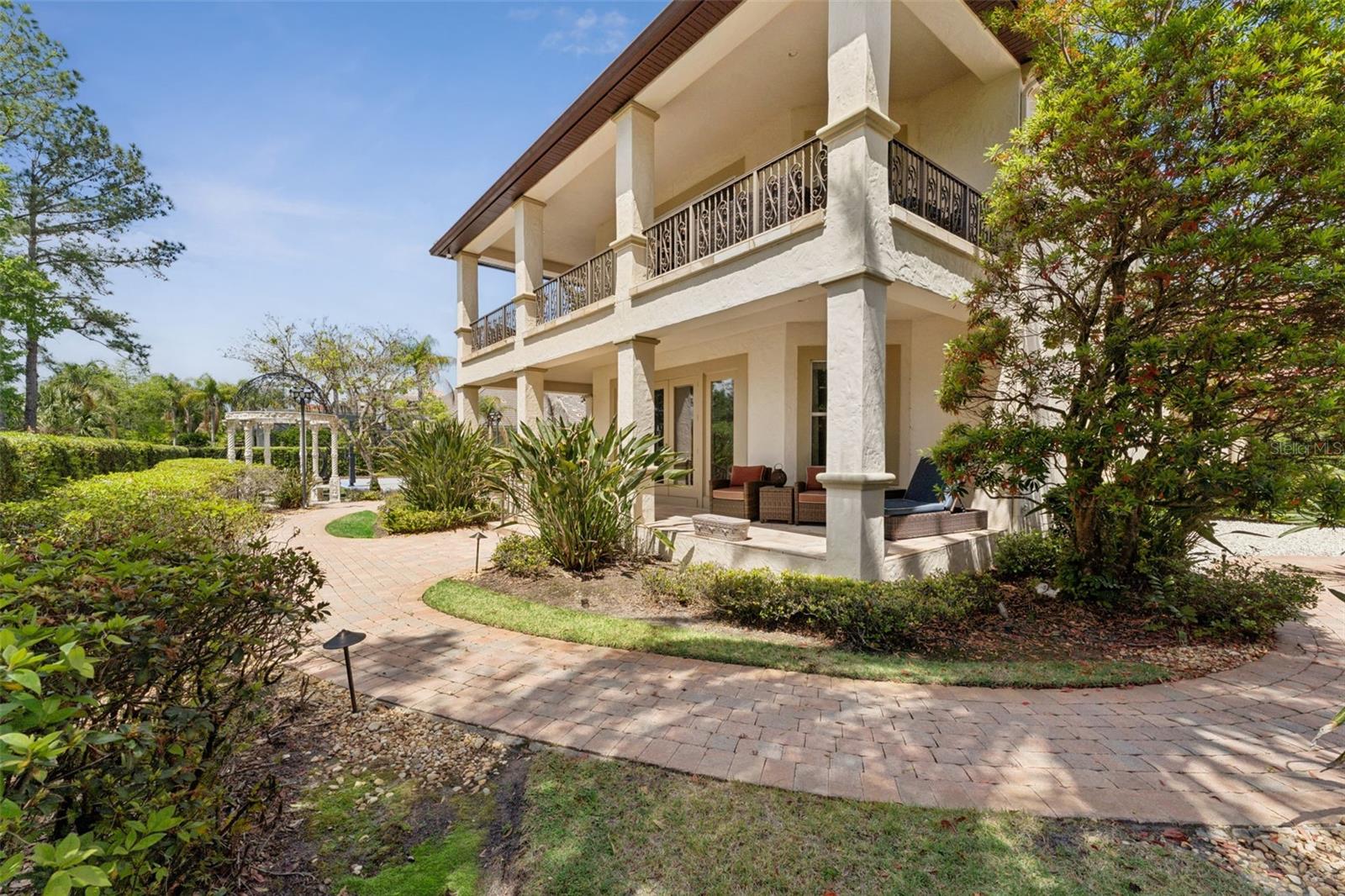 ALAQUA LAKES - Residential