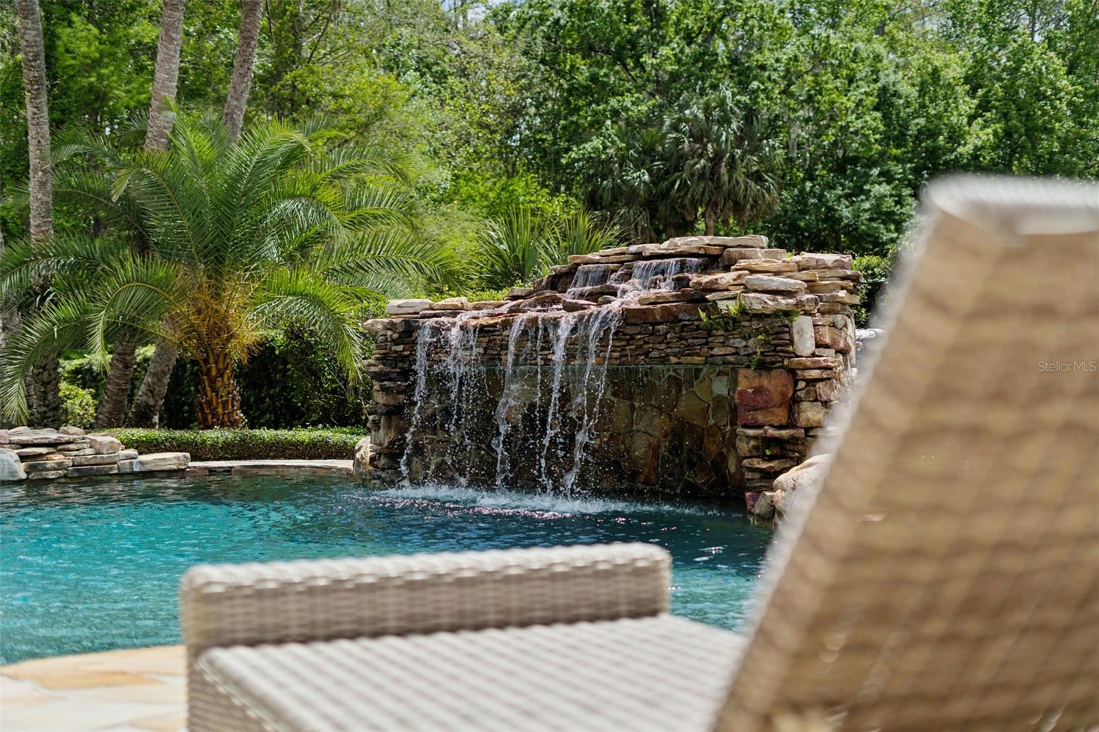 ALAQUA LAKES - Residential