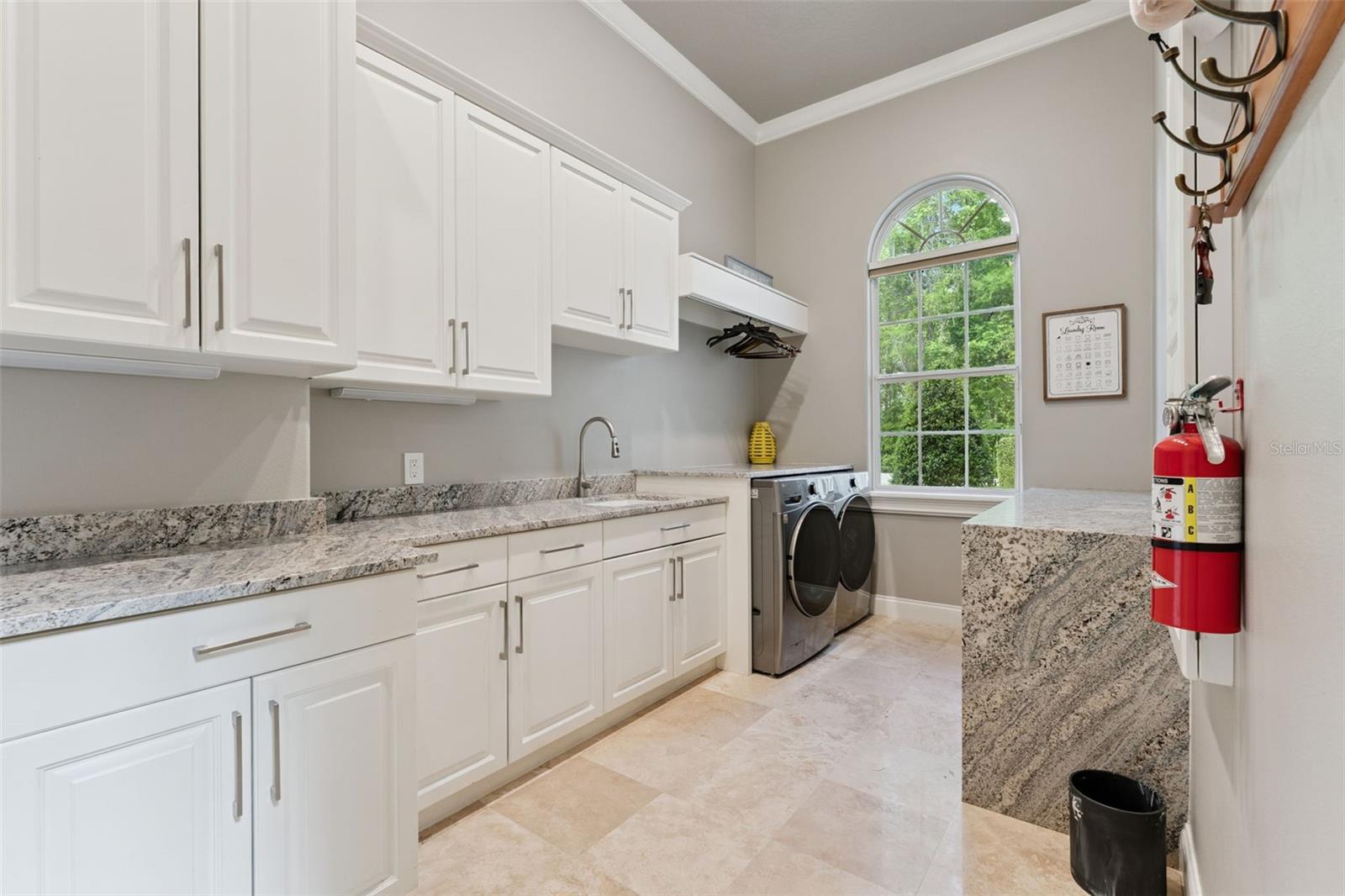 ALAQUA LAKES - Residential